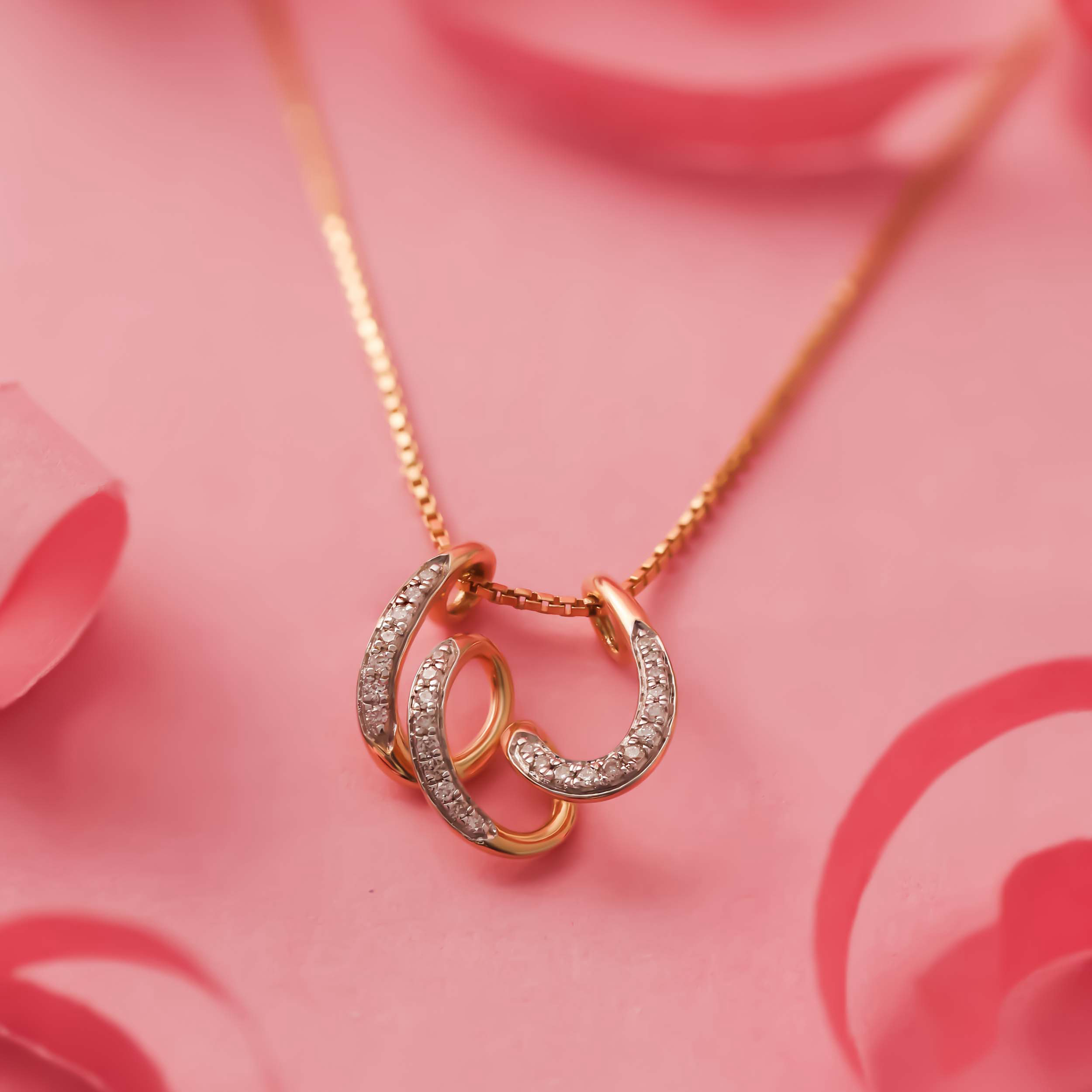 Whirl of Femininity Diamond Chain Pendant - Senco Gold and Diamonds