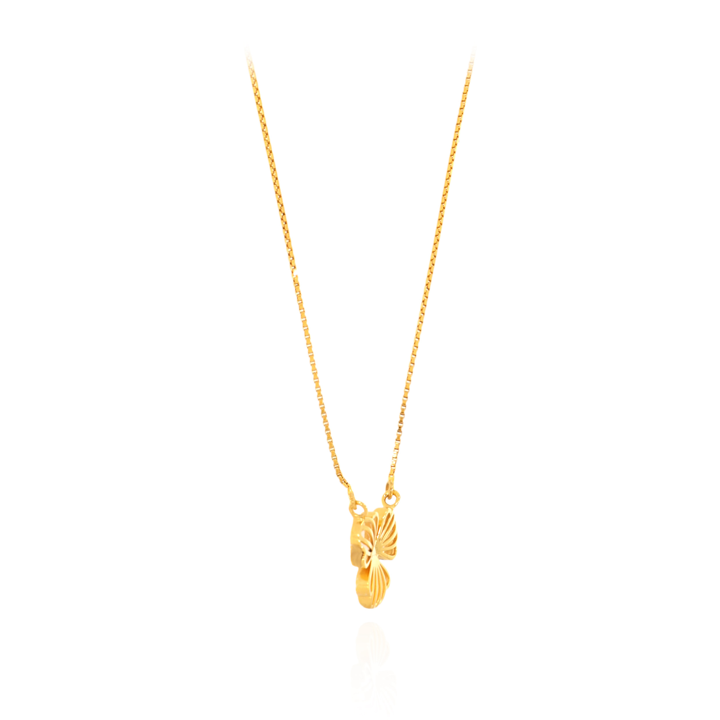 Petal Fan Gold Chain Pendant - Senco Gold and Diamonds