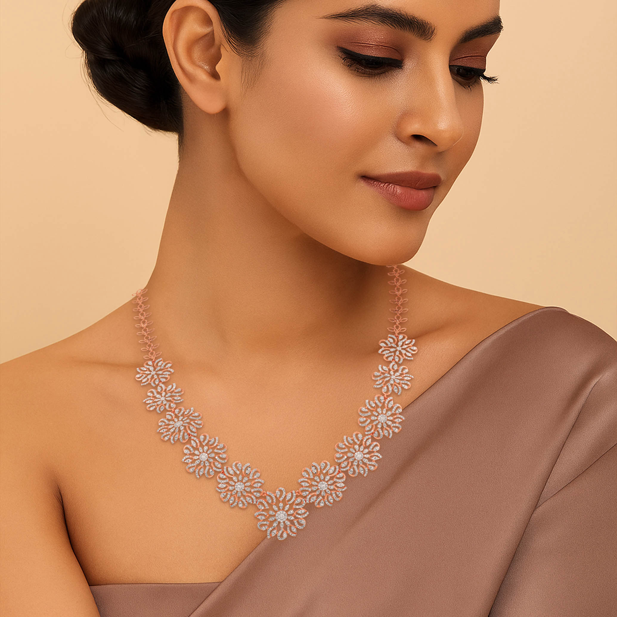 Dahlia Éclat Diamond Gold Necklace - Senco Gold and Diamonds