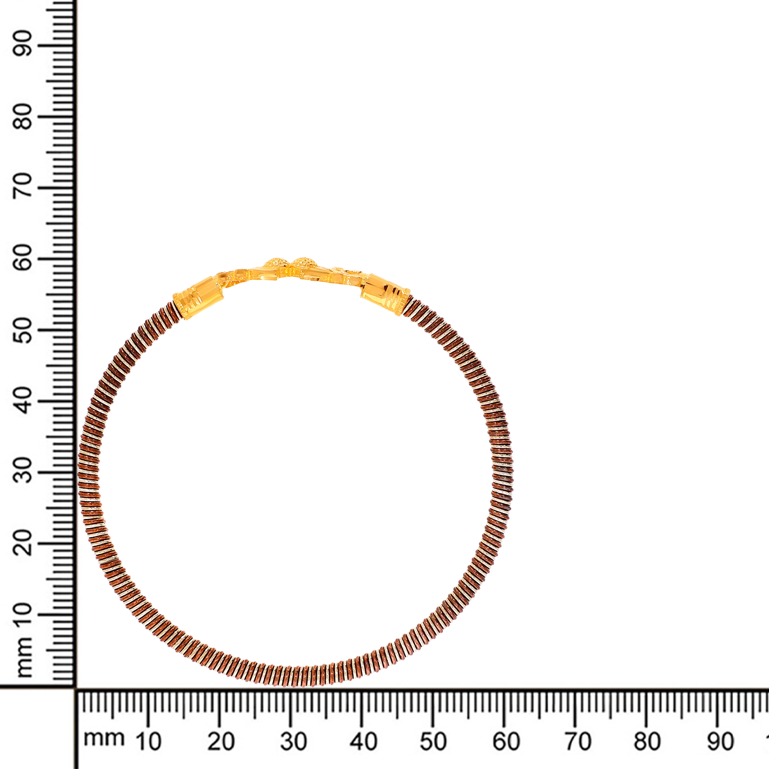 Detailed Artistry Gold Noa Mukh Bangle - Senco Gold and Diamonds