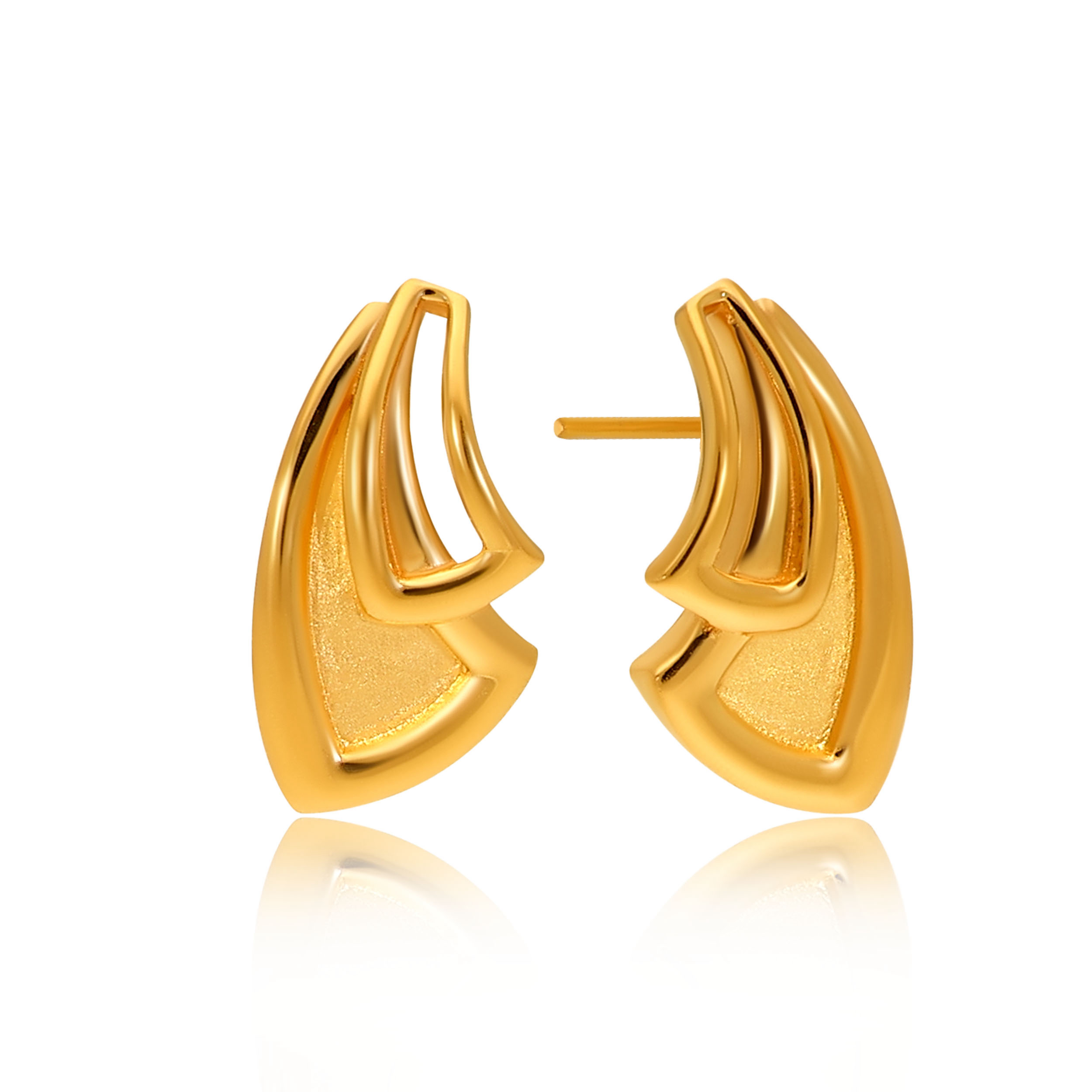 22K Yellow Gold Studs_GP-SAD0003919 - Senco Gold and Diamonds