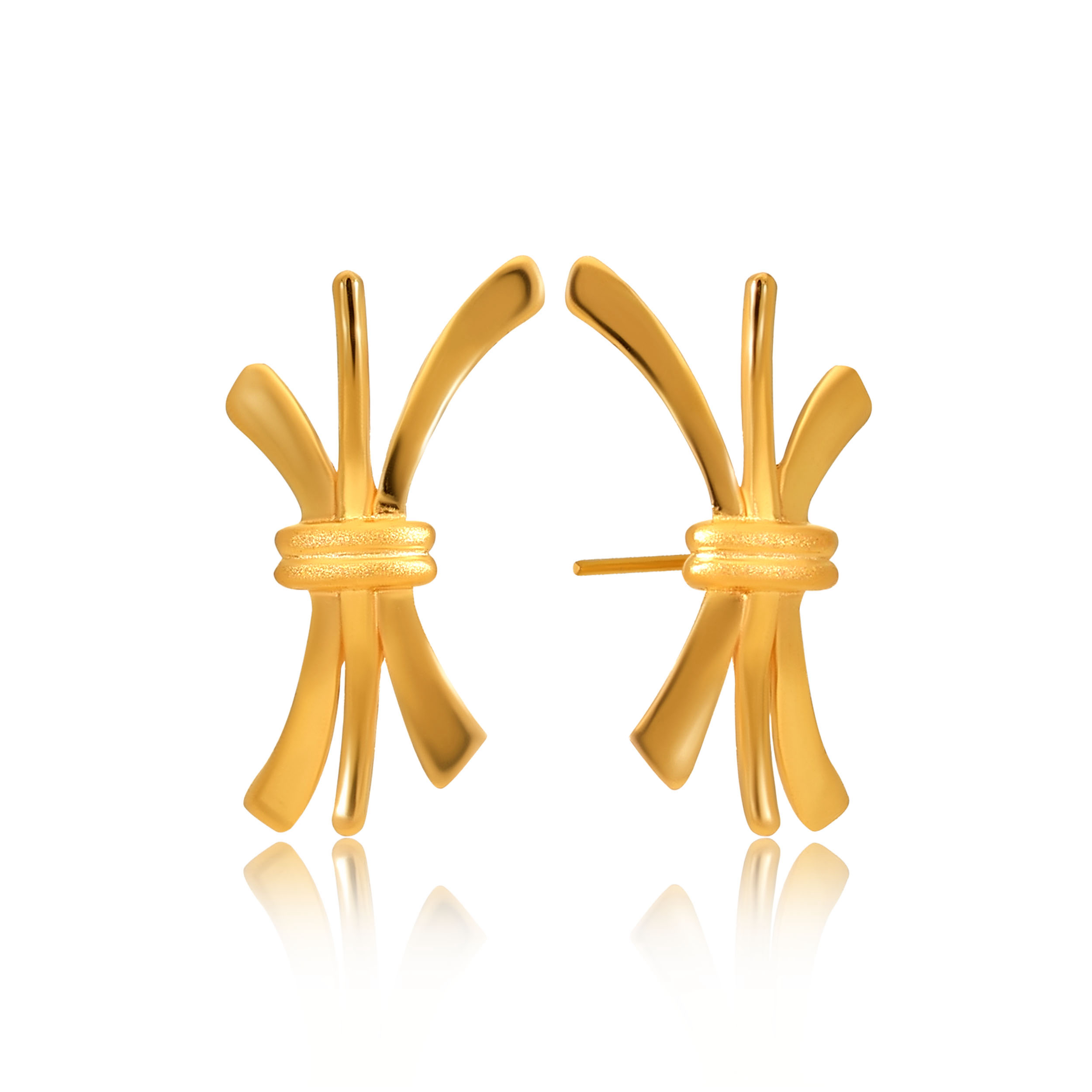 Minimalist Curvature Gold Studs - Senco Gold and Diamonds