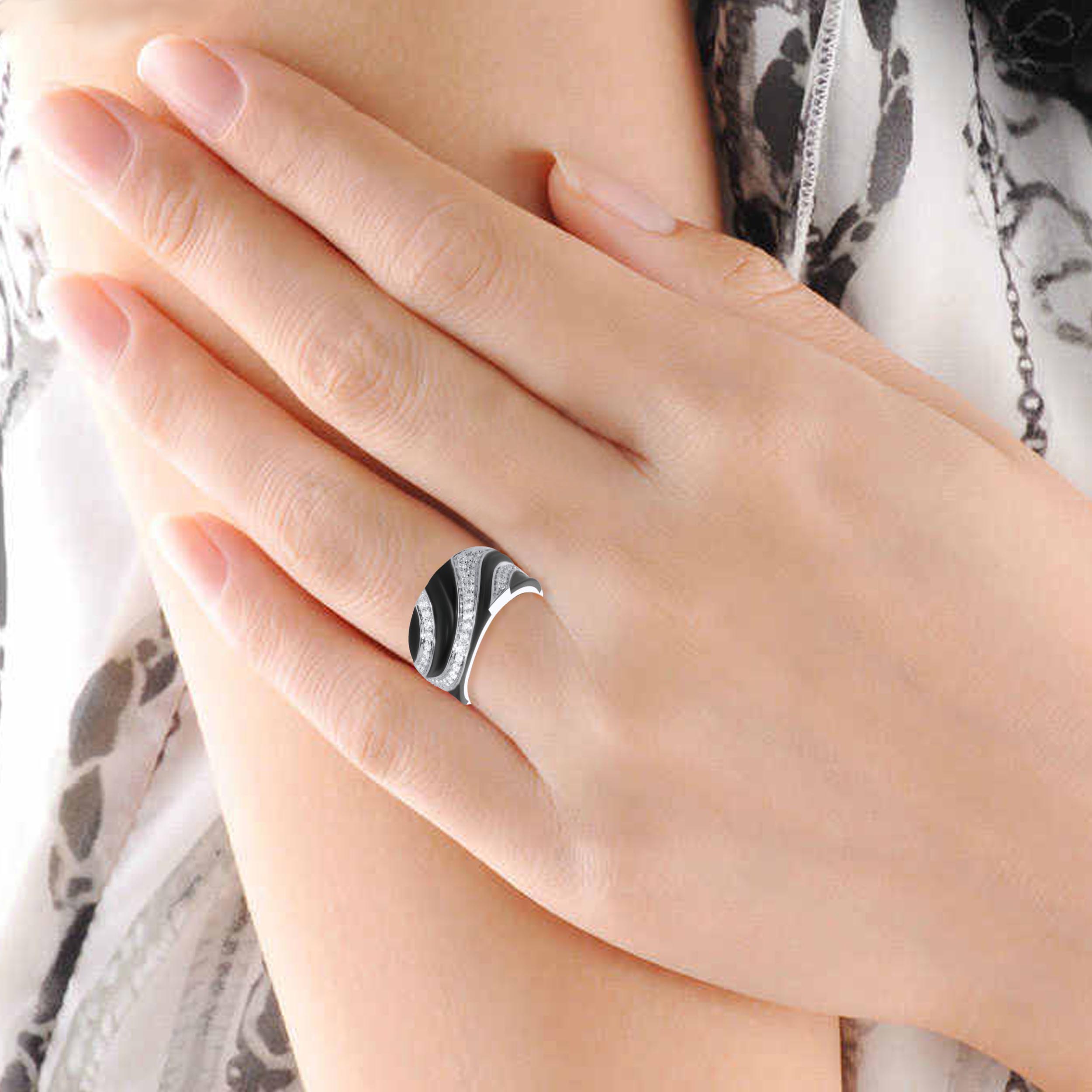 Fashionable Monochrome Diamond Ring - Senco Gold and Diamonds
