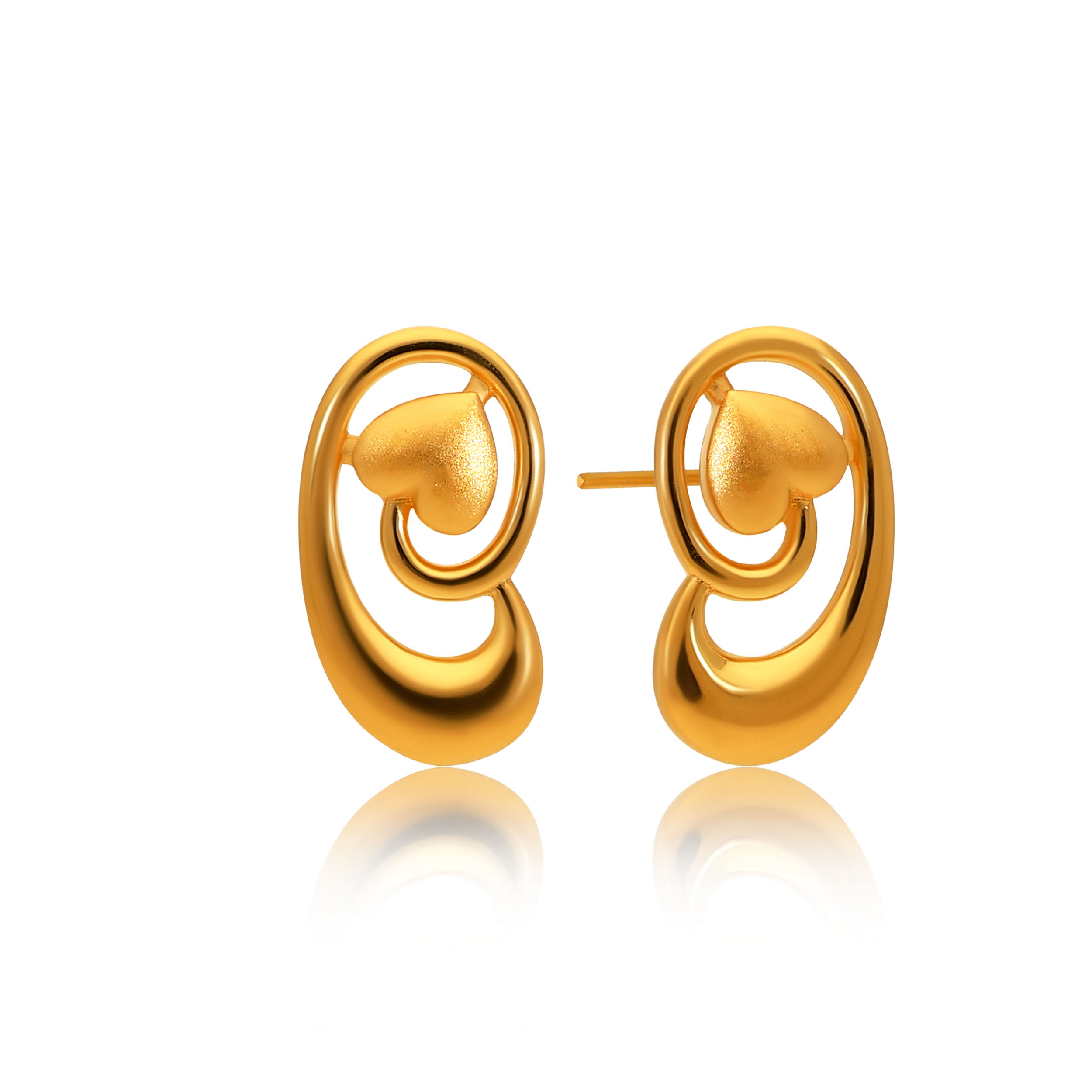 Heart Embrace Gold Studs - Senco Gold and Diamonds