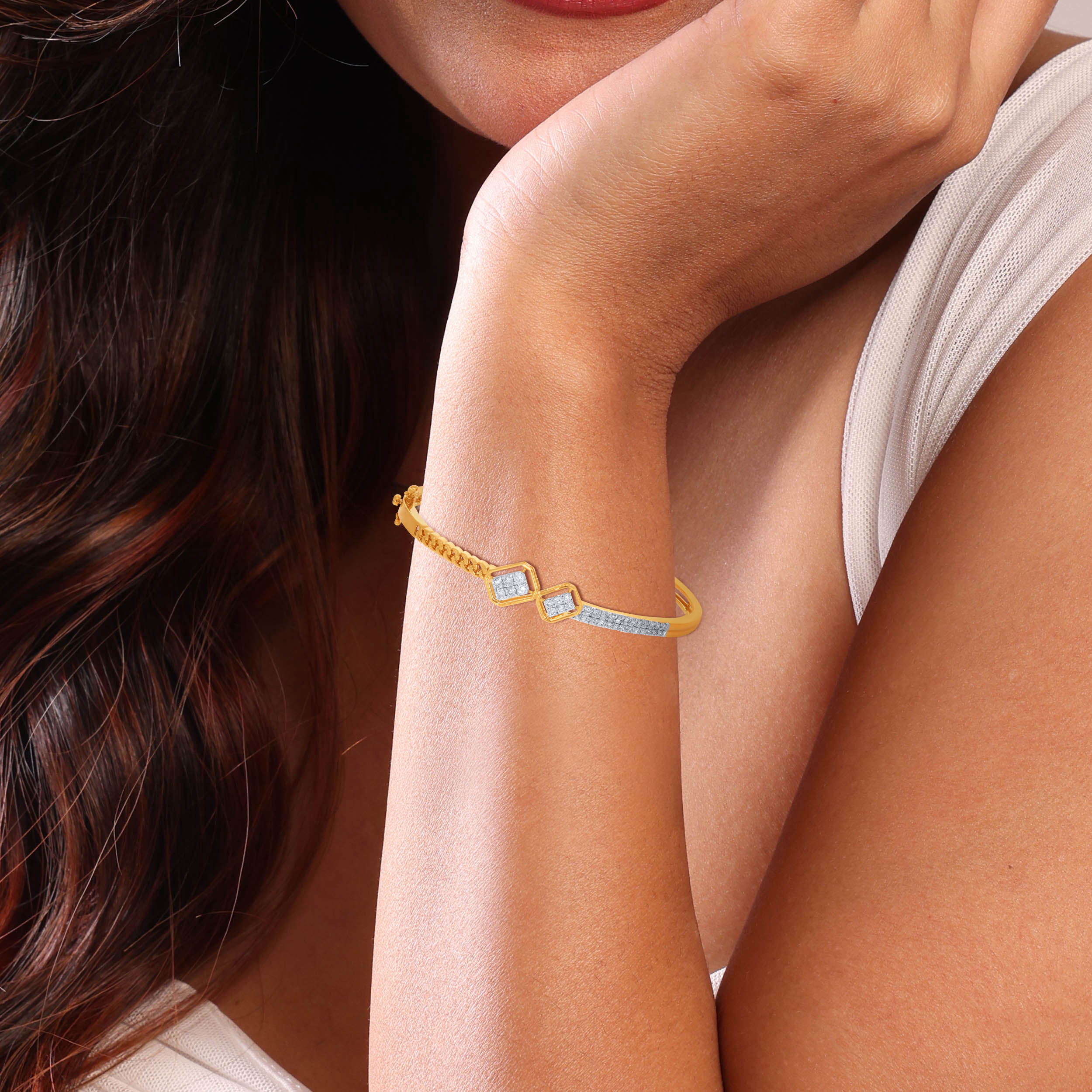 14K Yellow Gold Diamond Bracelet-DBR-D000772723 - Senco Gold and Diamonds
