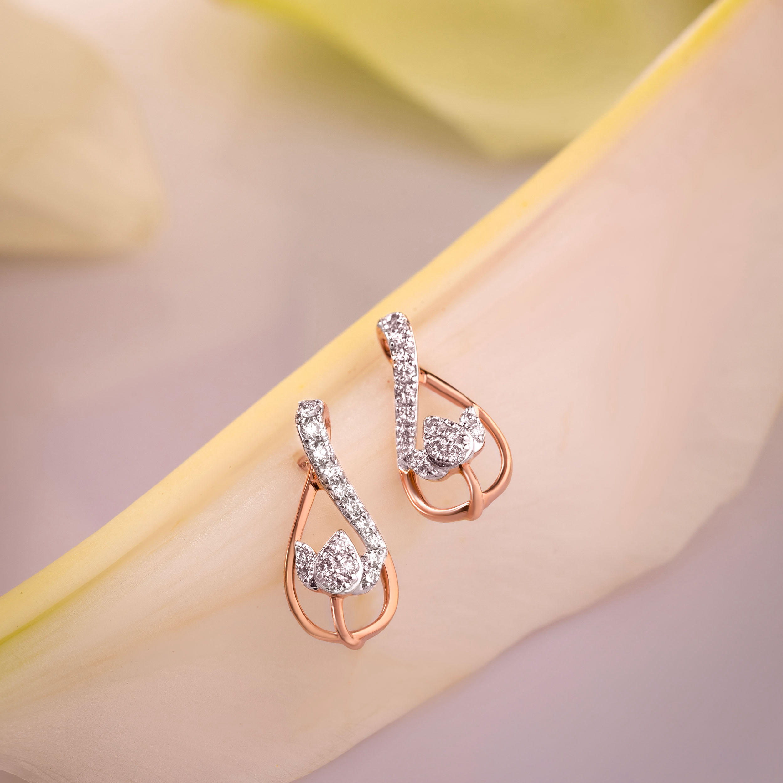 Orabella Floral Diamond Earrings - Senco Gold and Diamonds