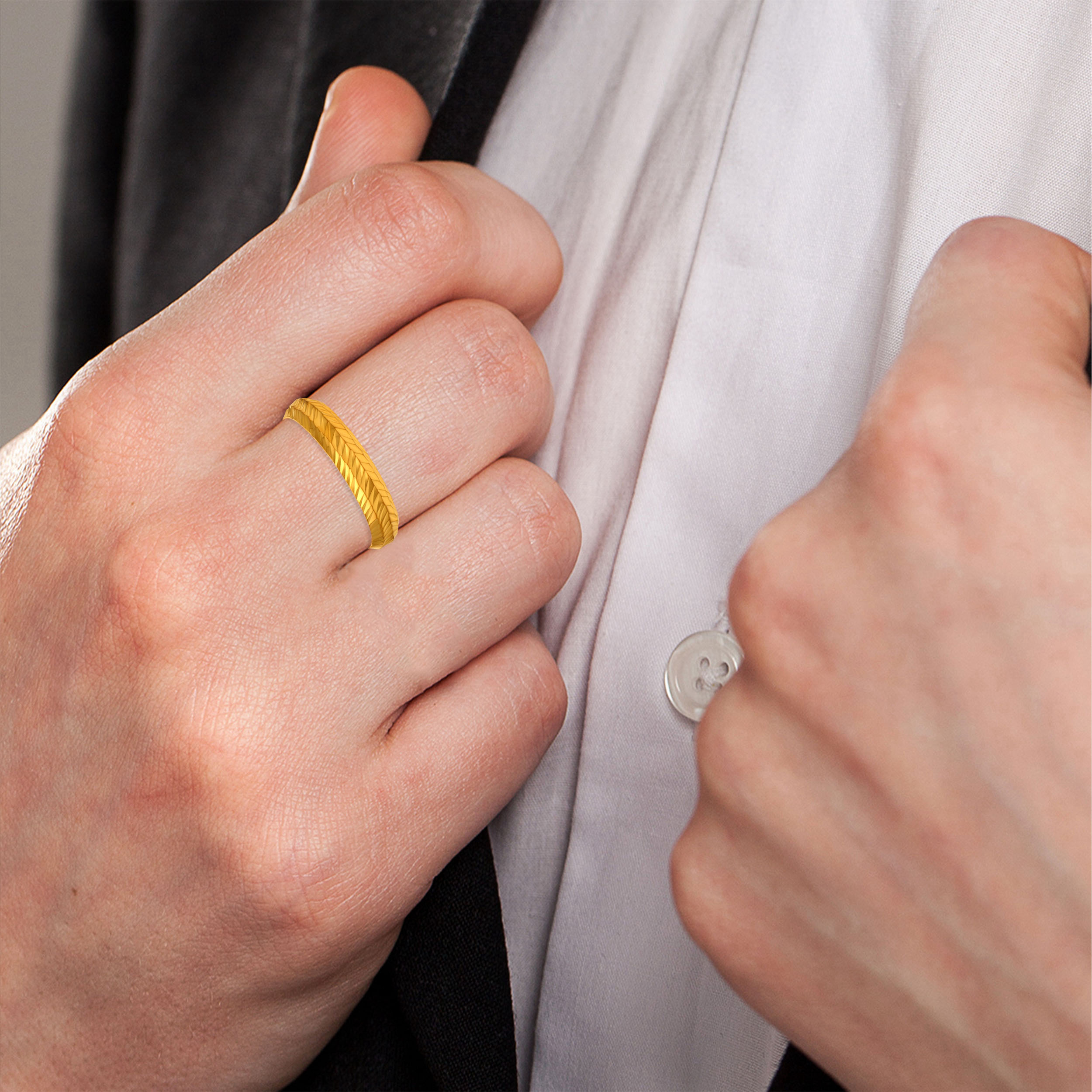 Grain Edge Men's Gold Band - Senco Gold and Diamonds