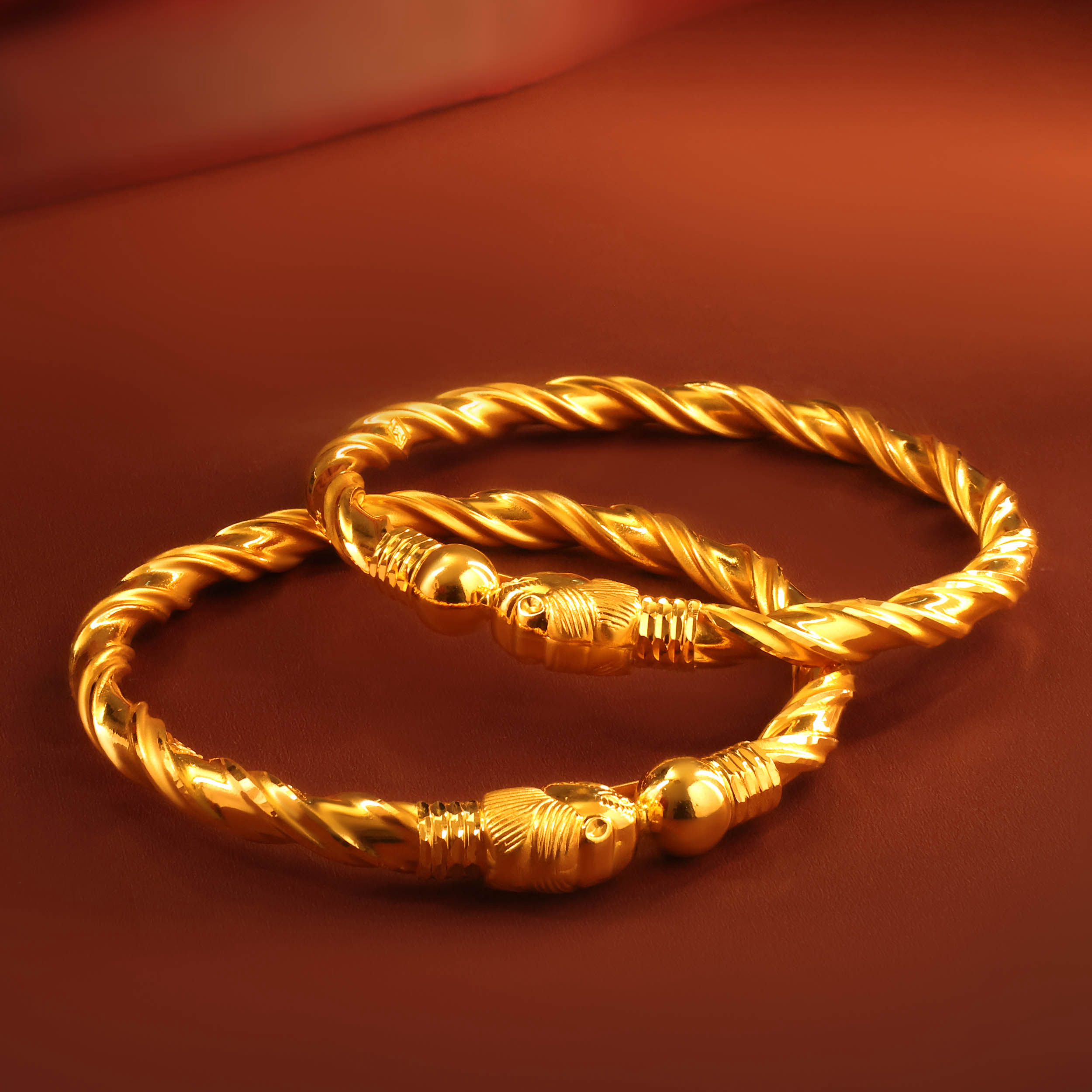 Timeless Traditions Twisted Gold Bangle - Senco Gold and Diamonds