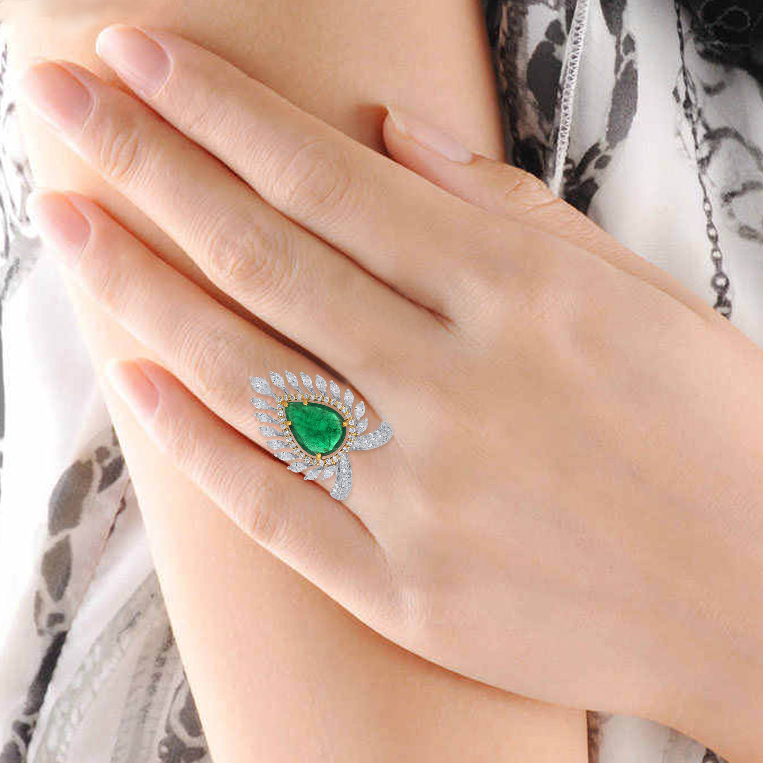 Peacock Splendour Diamond Ring - Senco Gold and Diamonds