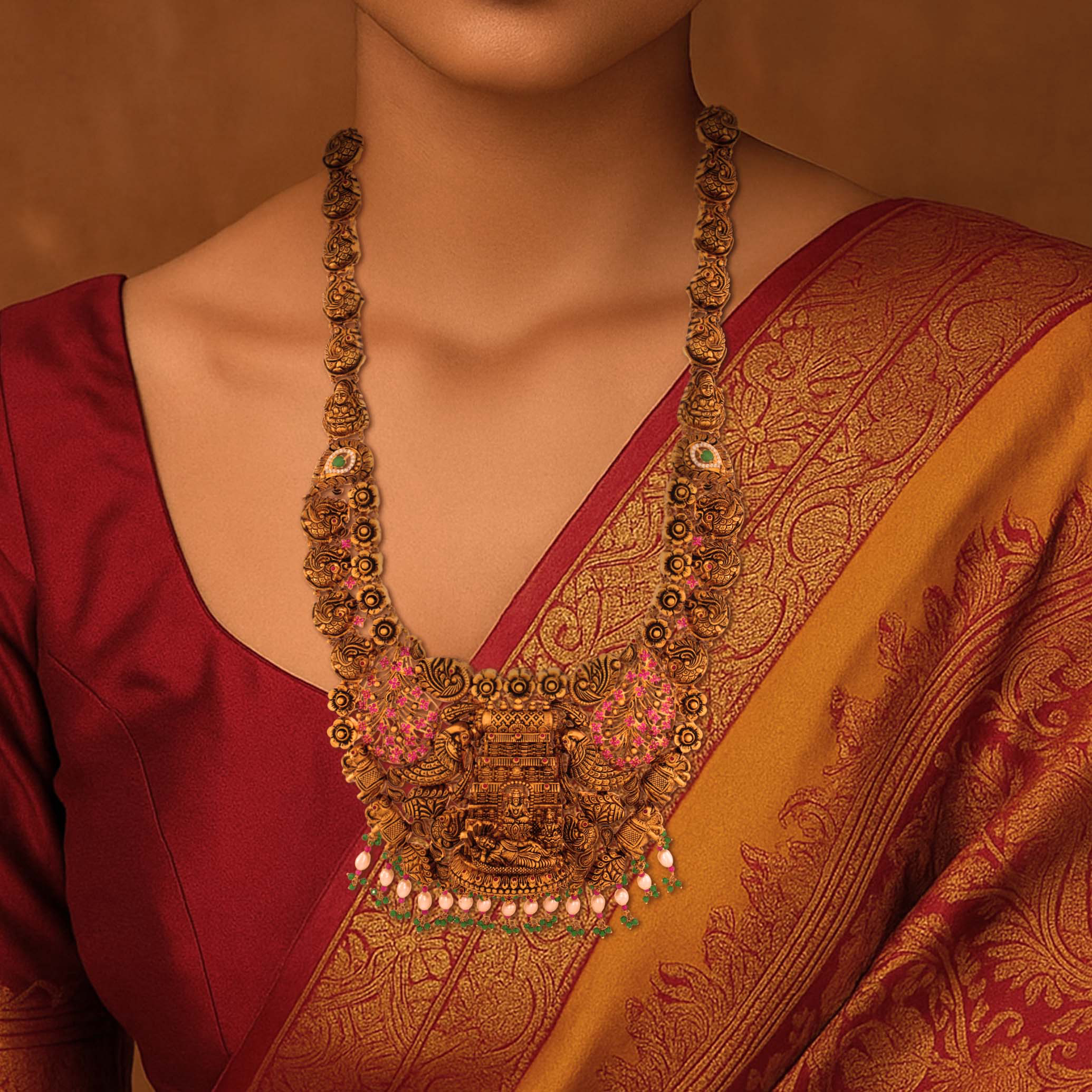 Prosperity Lakshmi Heritage Gold Necklace - Senco Gold and Diamonds