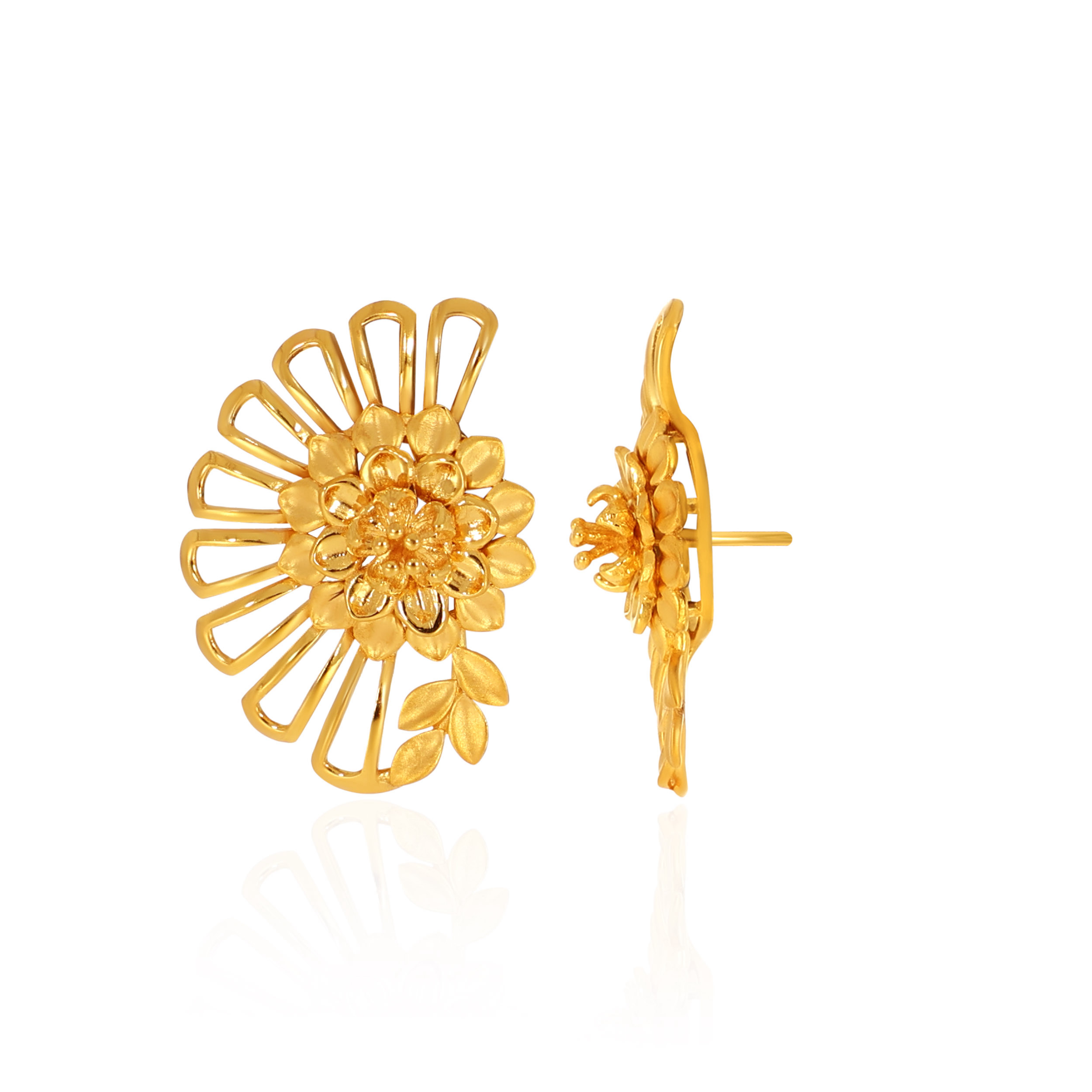 22K Yellow Gold Studs-GP-SAD0005720 - Senco Gold and Diamonds