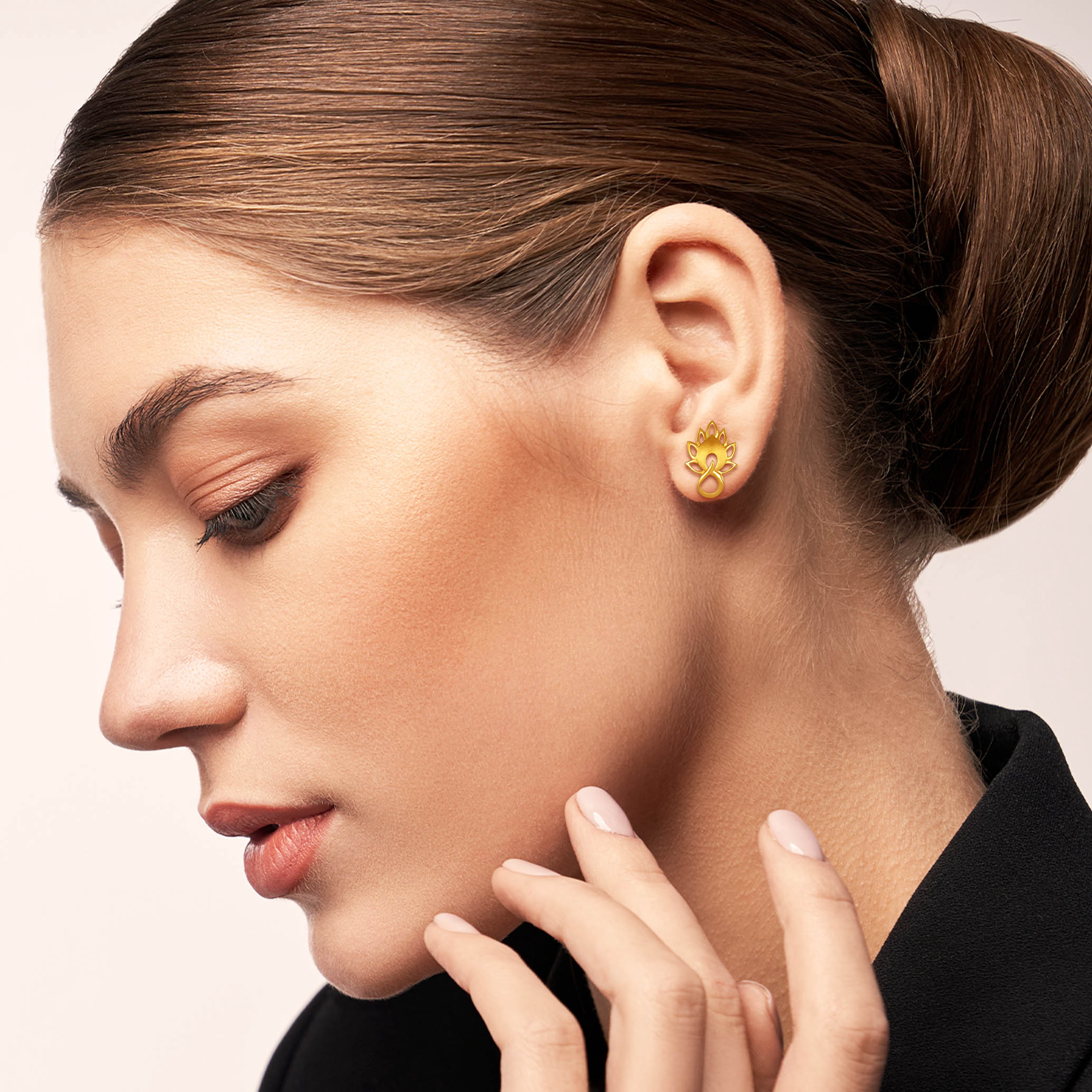 Lotus Glow Gold Studs - Senco Gold and Diamonds