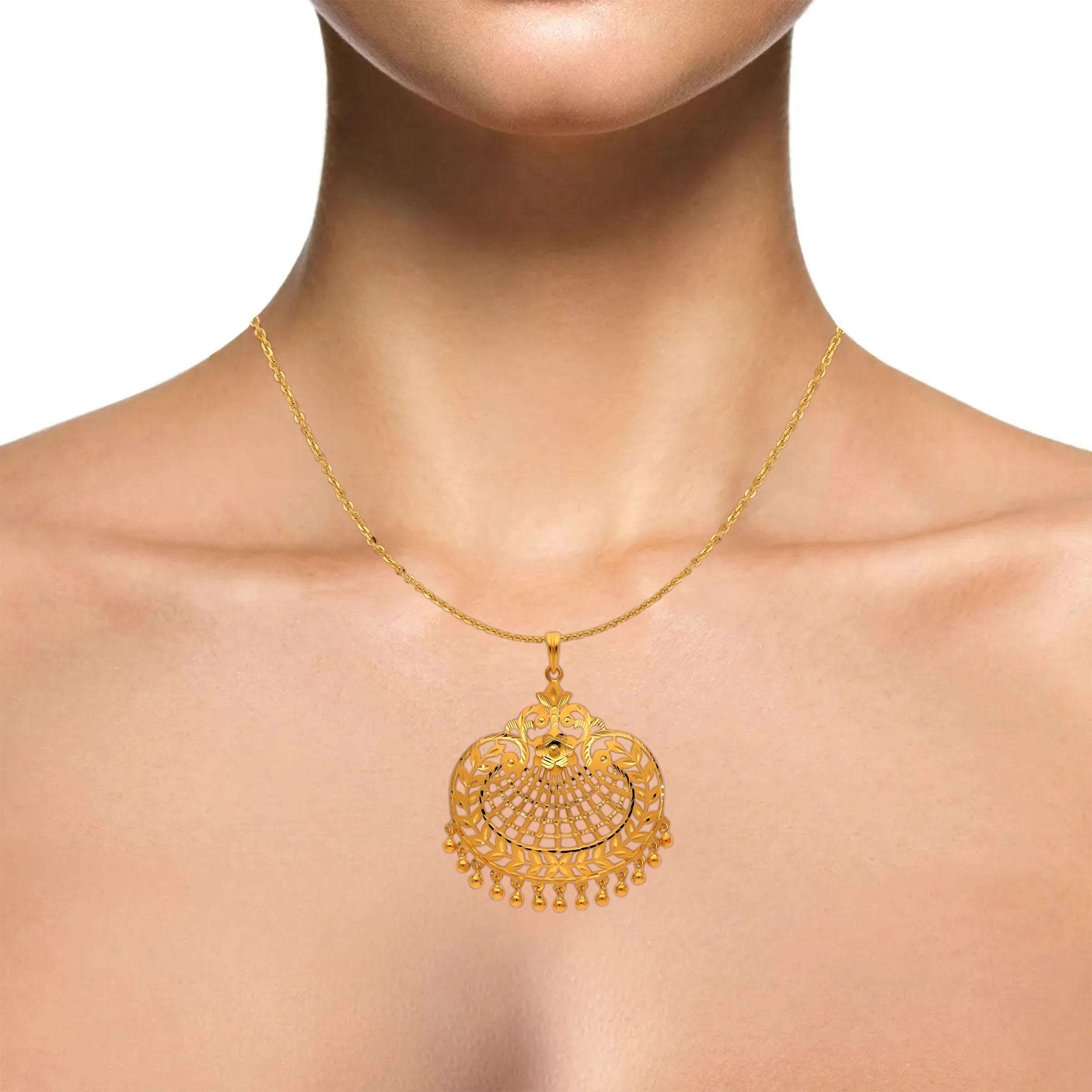 Exquisite Filigree Leaf Gold Pendant - Senco Gold and Diamonds