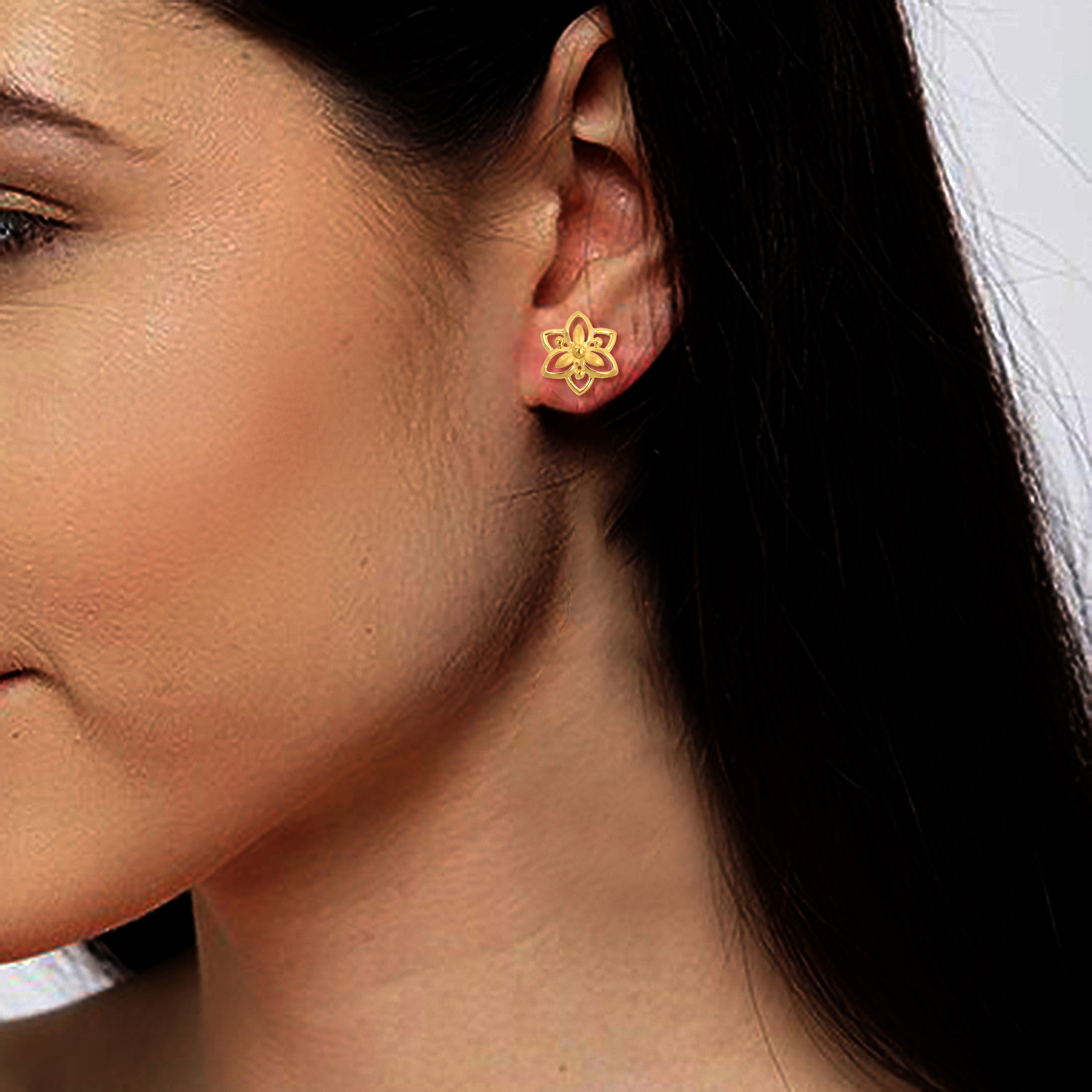 Serene Flower Gold Studs - Senco Gold and Diamonds