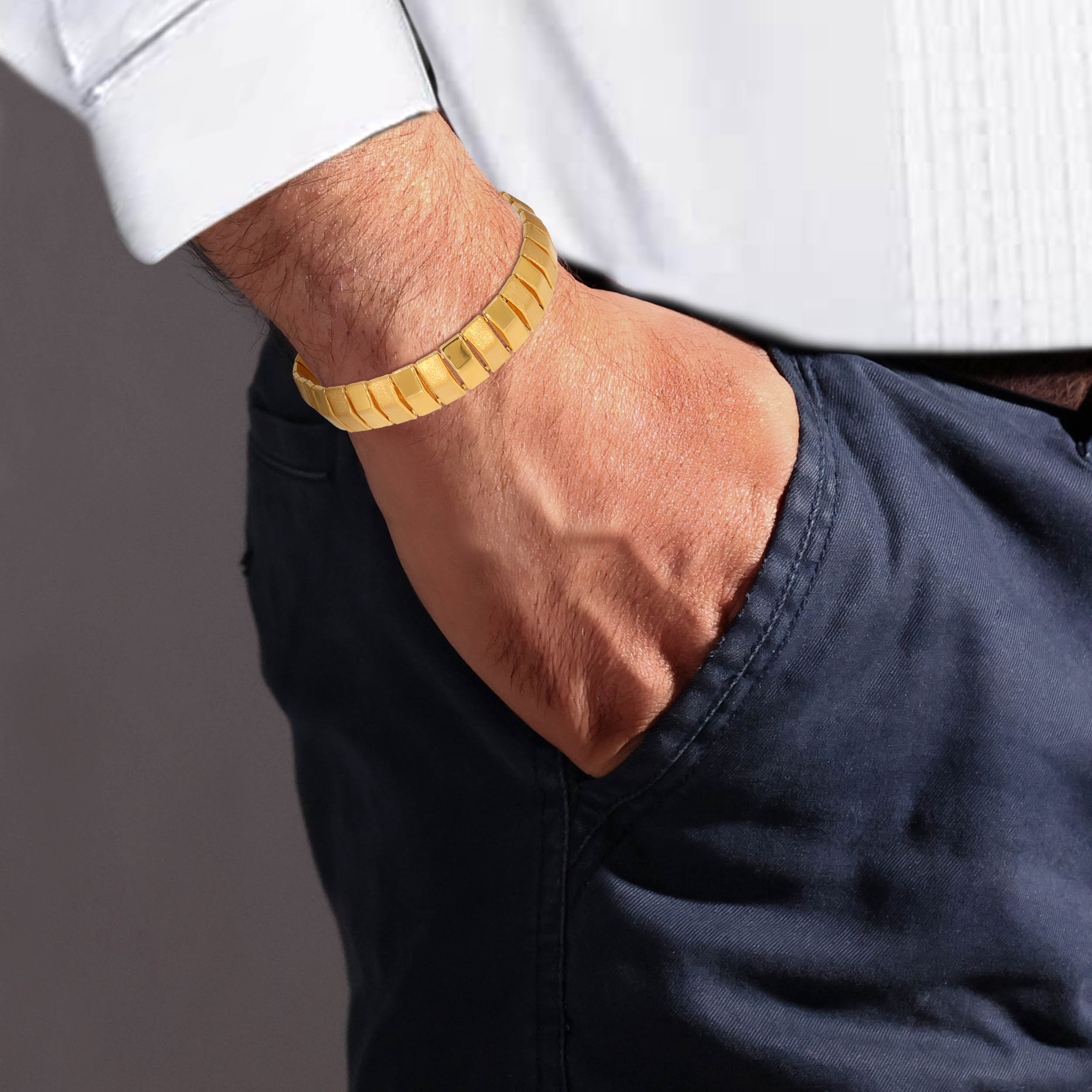 Regal Recto Men’s Gold Wristlet - Senco Gold and Diamonds