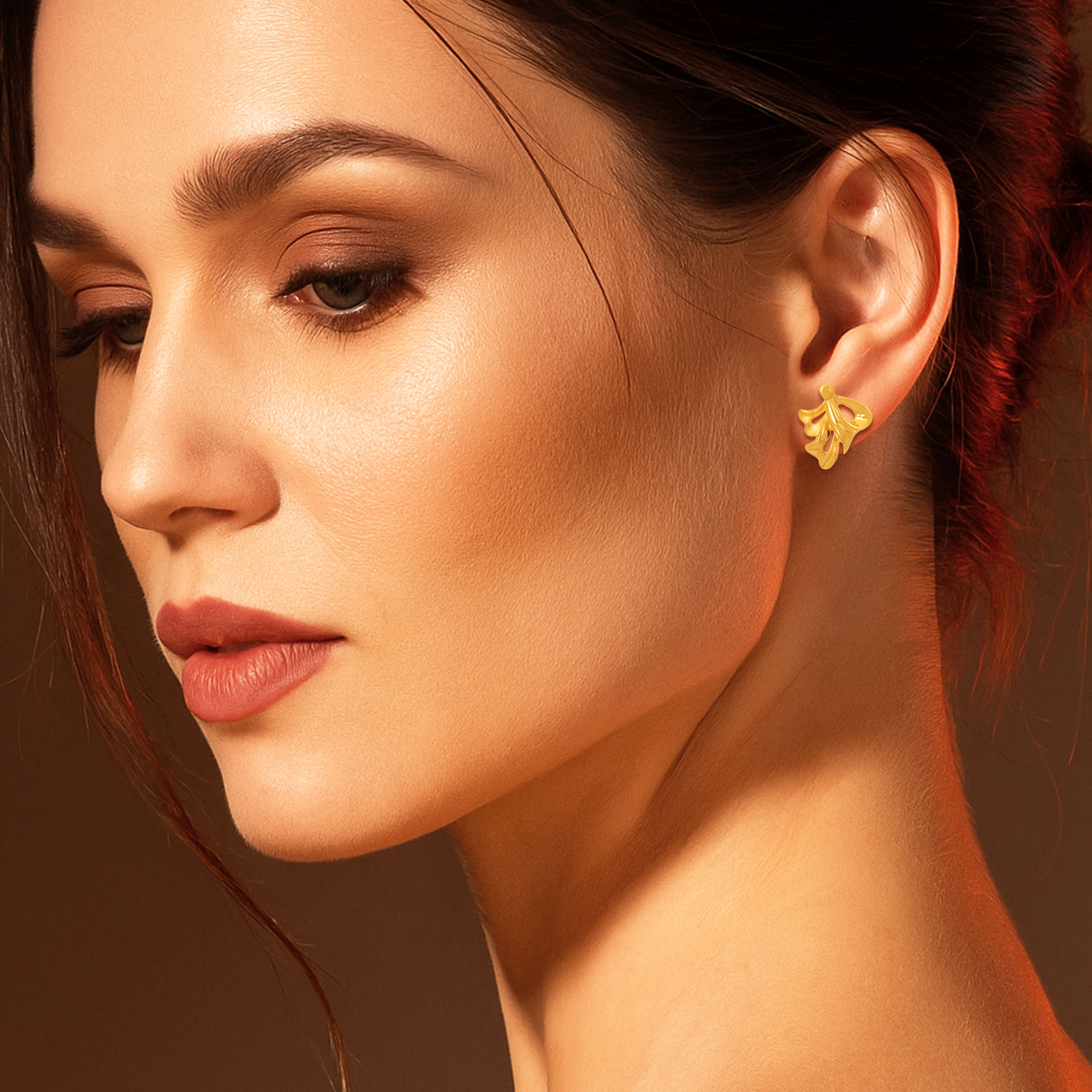 Organic Grace Gold Studs - Senco Gold and Diamonds