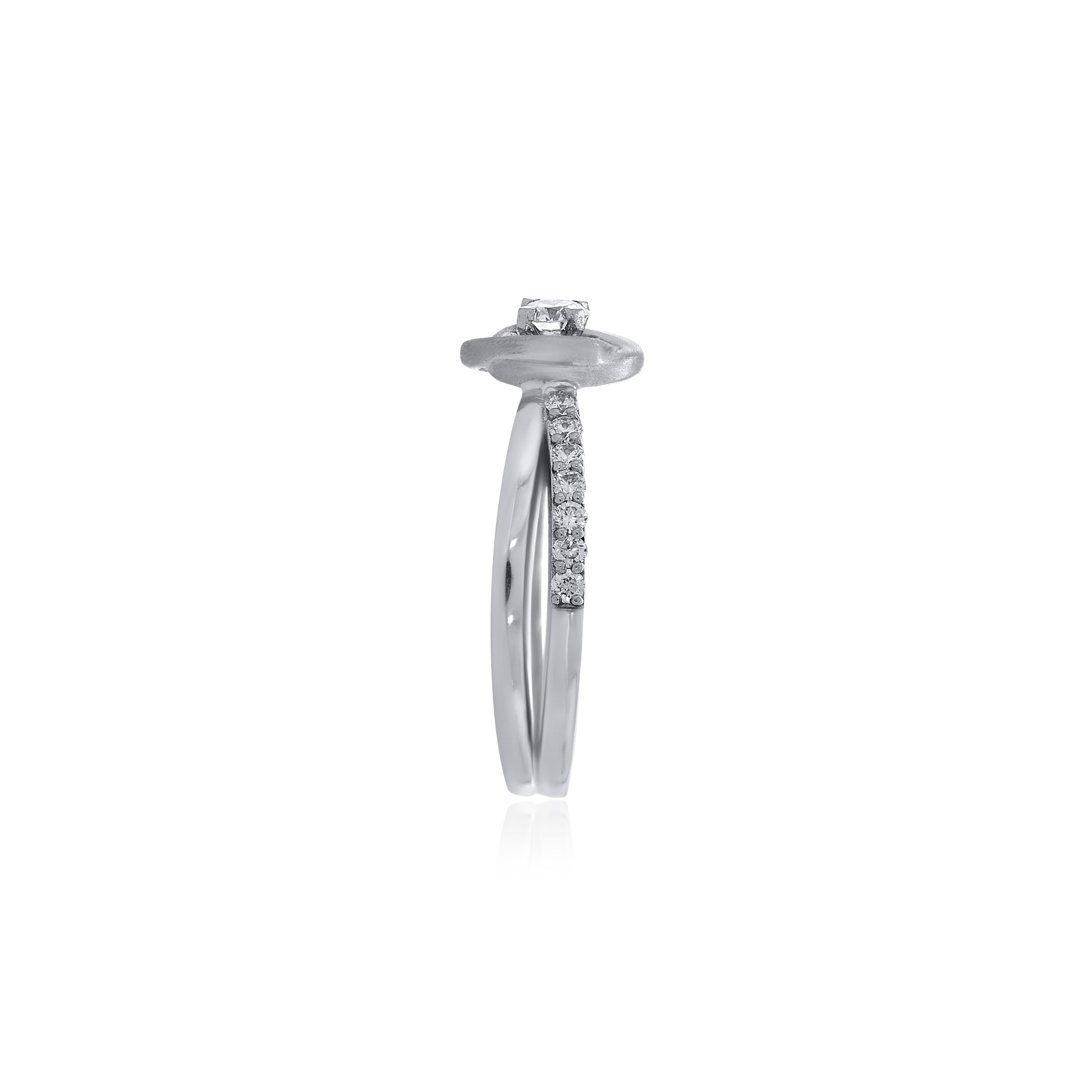 Revolving Overlaps Platinum Ring - Senco Gold and Diamonds
