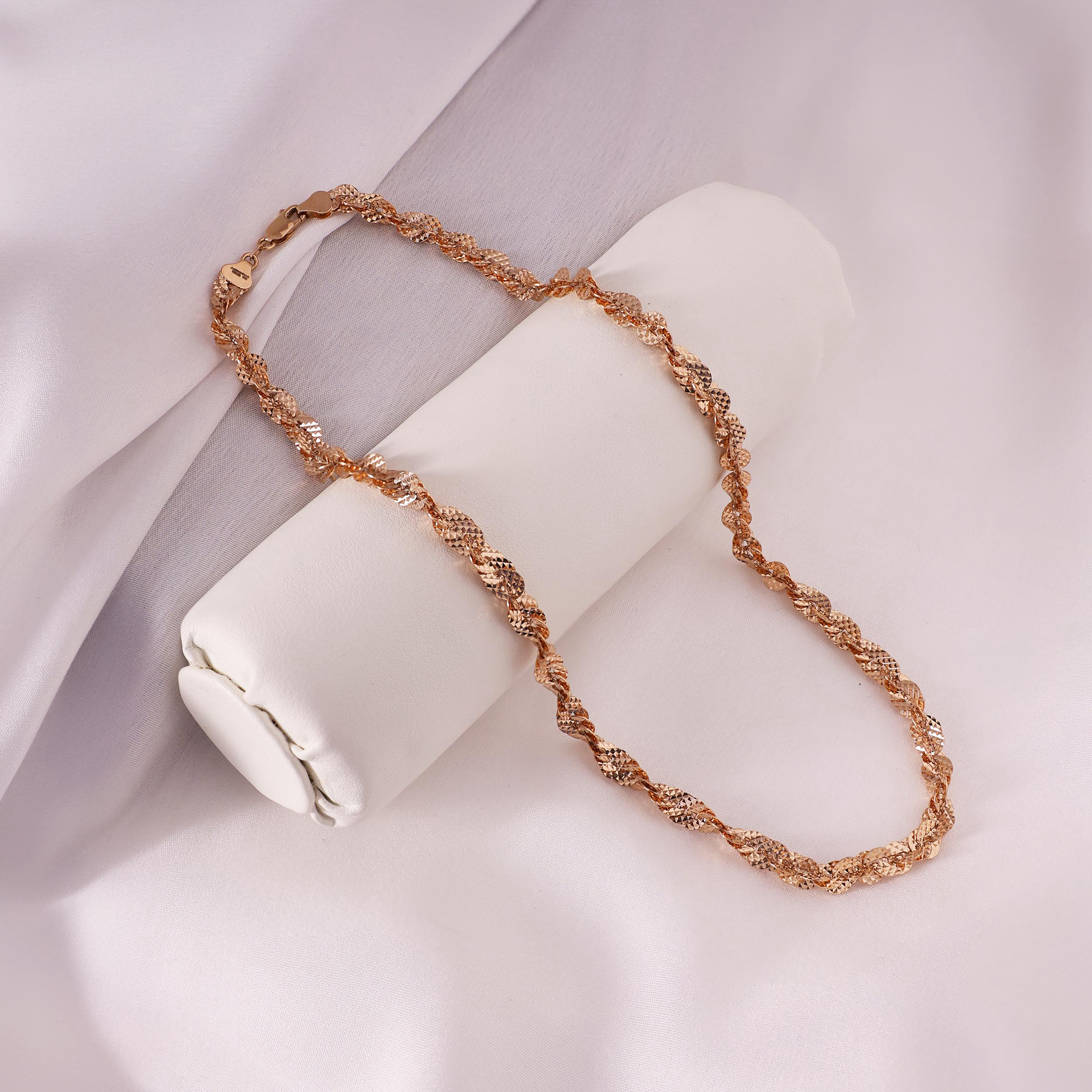 Rosy Twist Unisex Gold Chain - Senco Gold and Diamonds