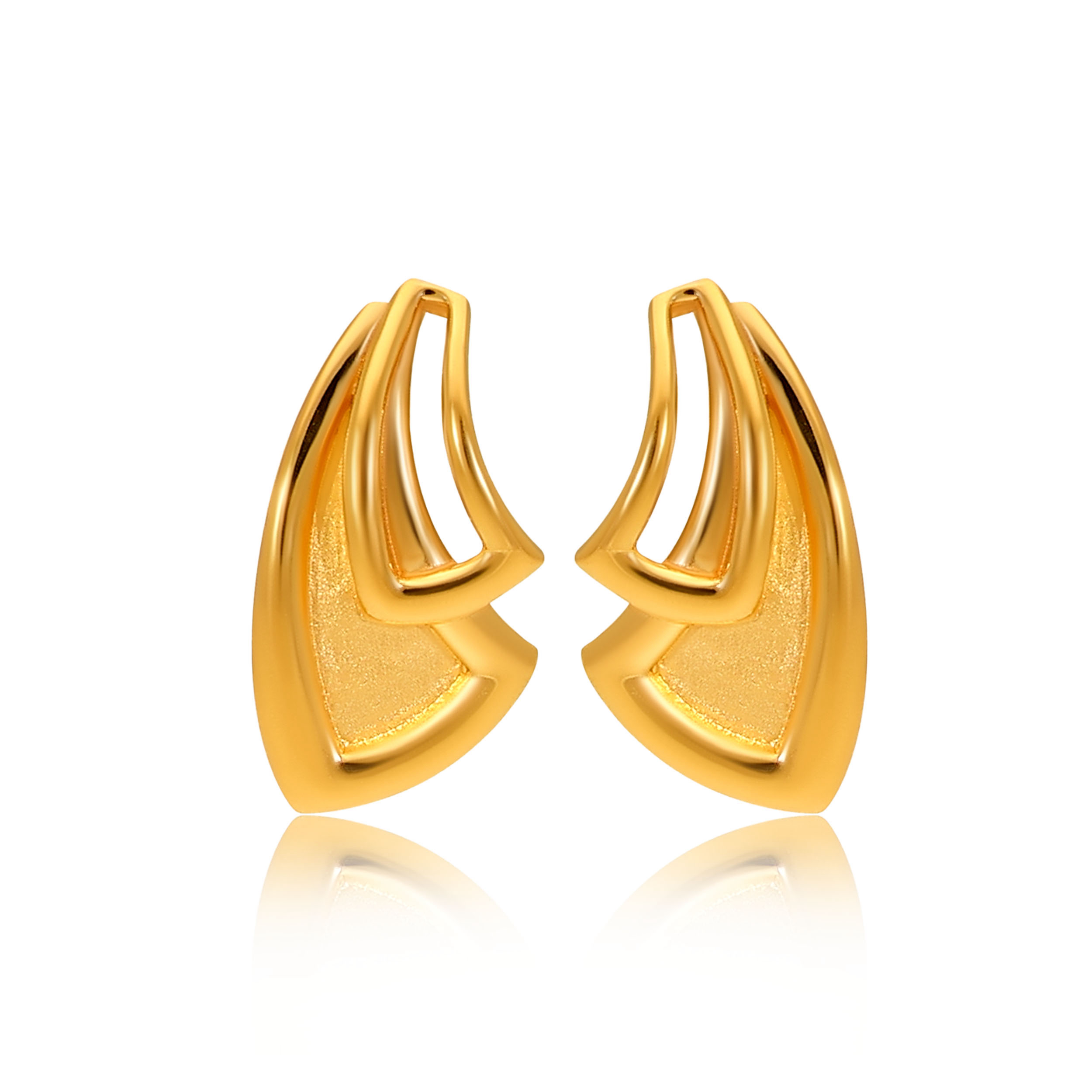 22K Yellow Gold Studs_GP-SAD0003919 - Senco Gold and Diamonds