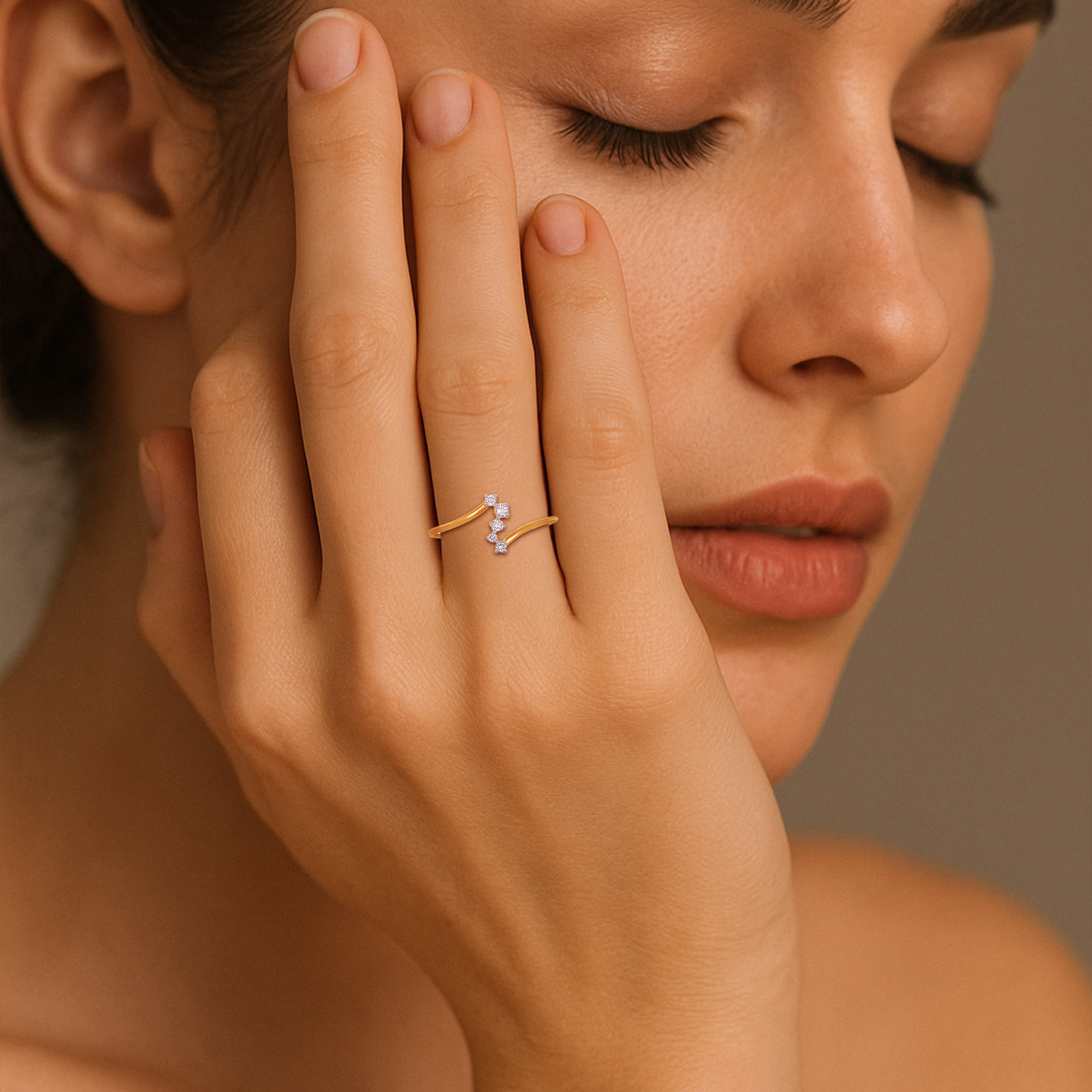 Twist of Light Diamond Ring - Senco Gold and Diamonds