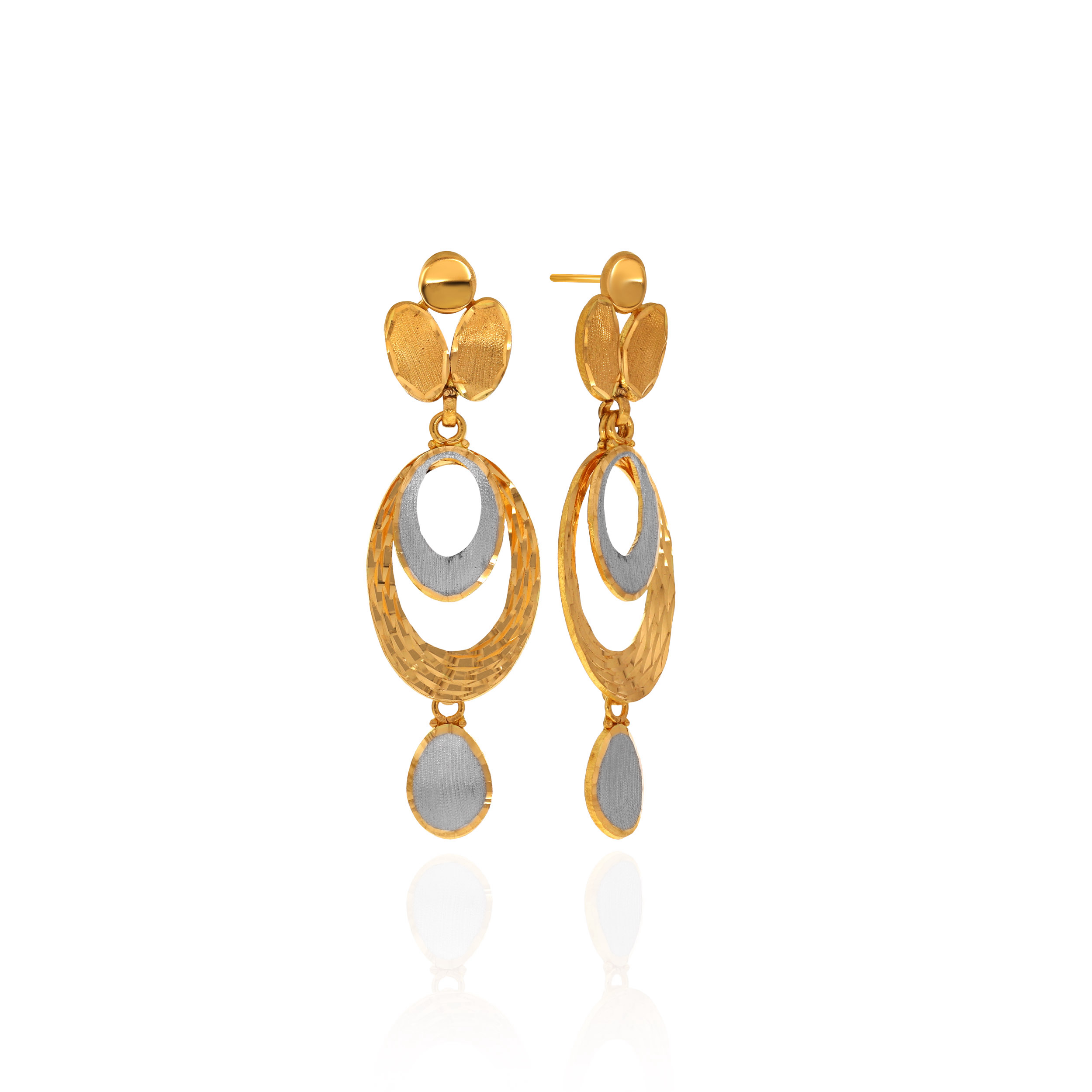 Ripple & Radiance Gold Dangler Earrings - Senco Gold and Diamonds