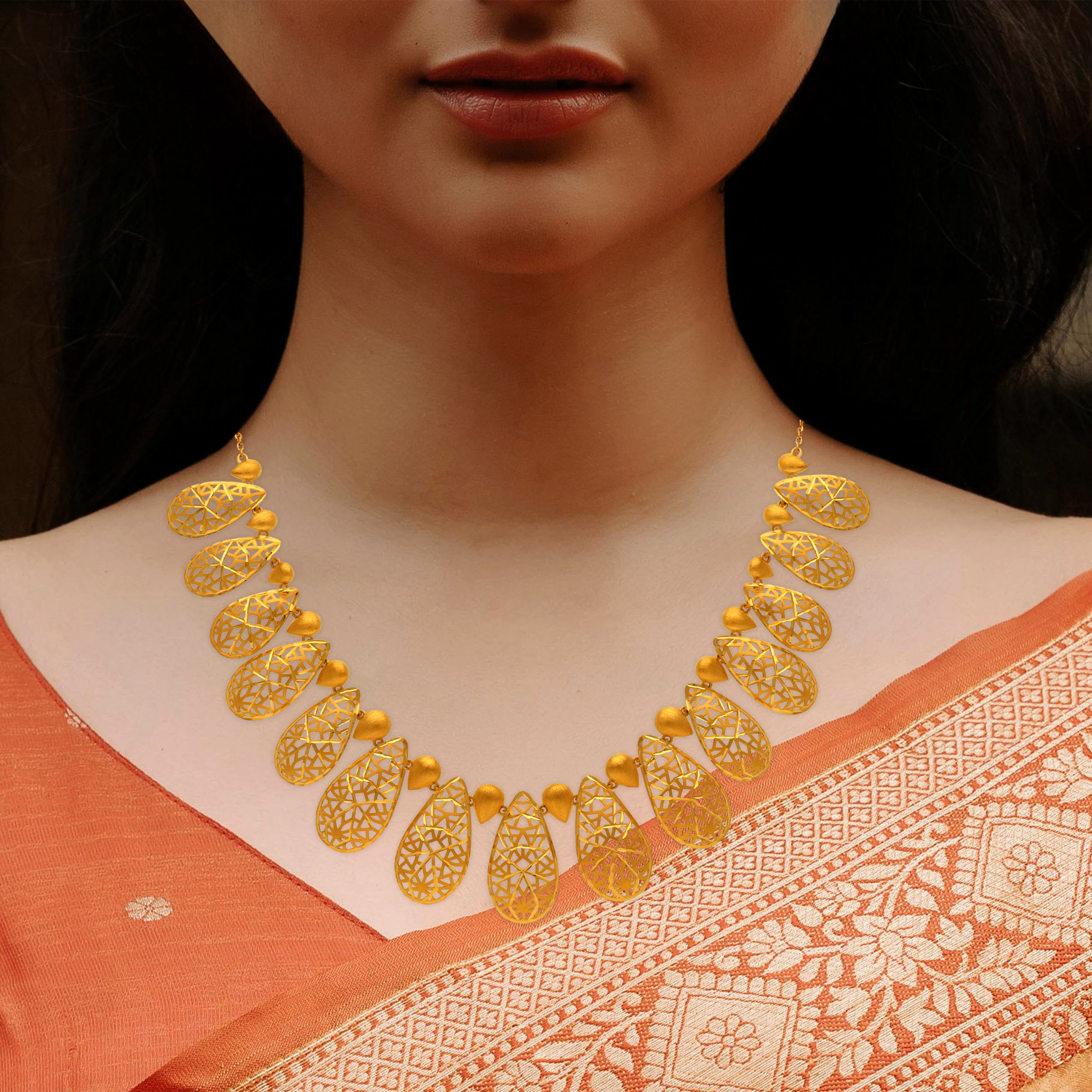 Sylvan Trellis Gold Necklace - Senco Gold and Diamonds