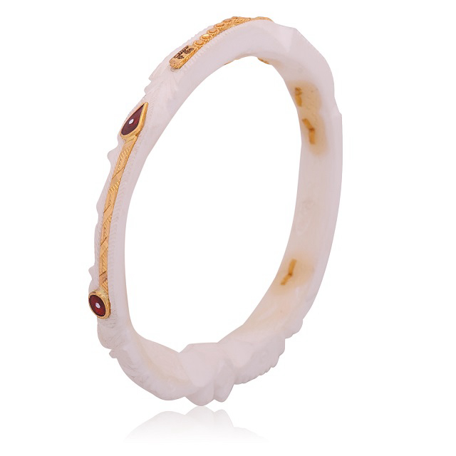 Aesthetic Sculpture Gold Sankha - Senco Gold and Diamonds