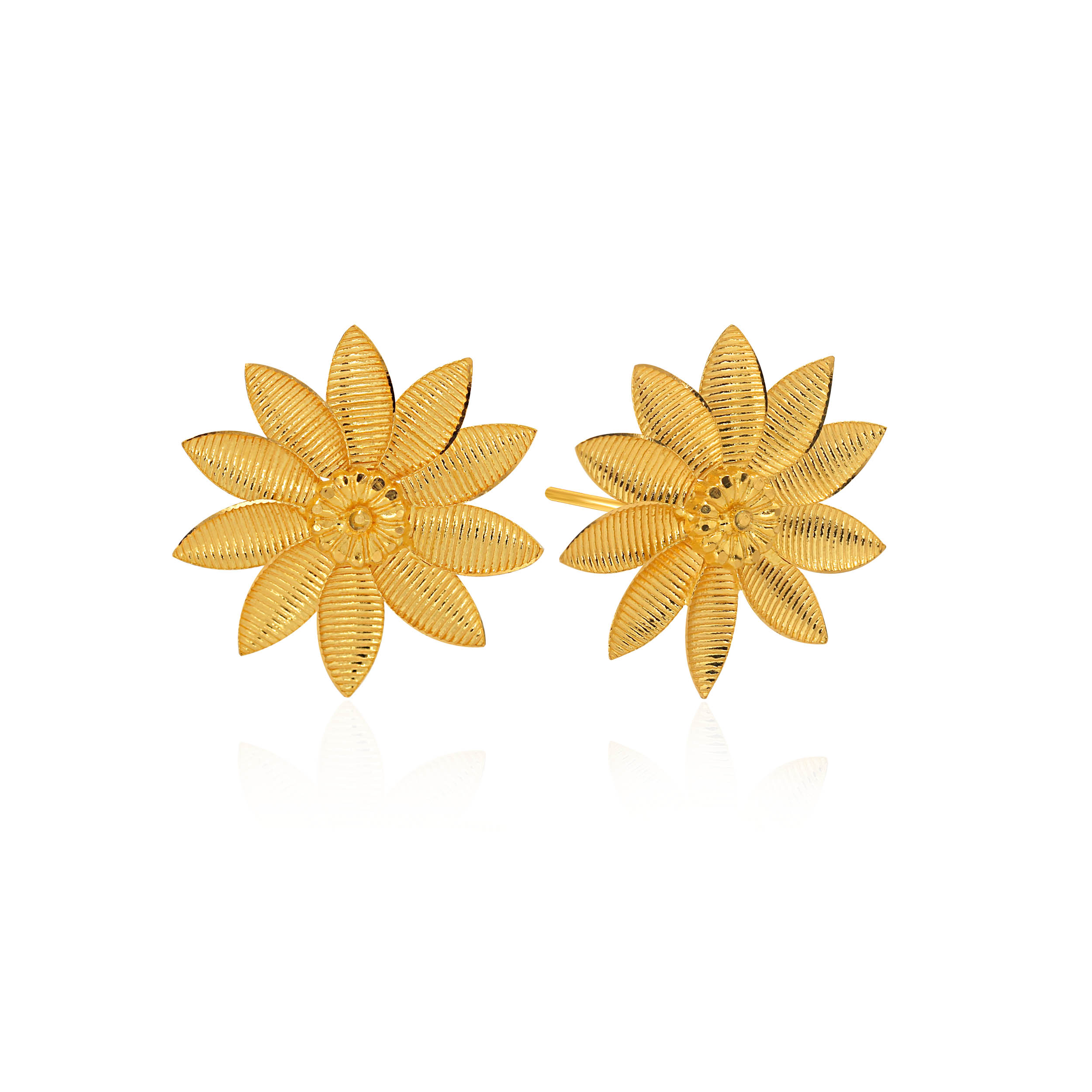 Admirable Bloom Gold Studs - Senco Gold and Diamonds