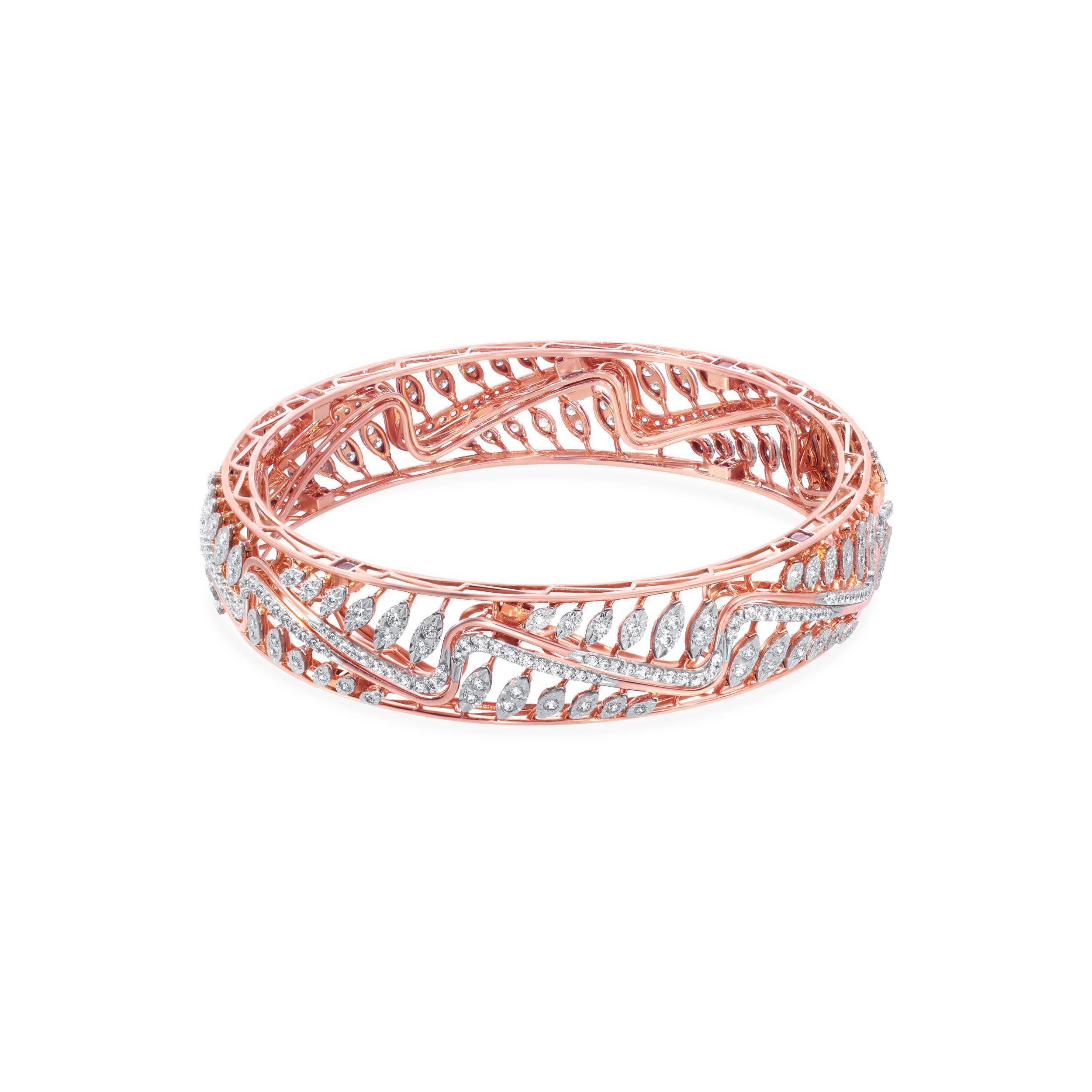 Wavy Connect Magnetic Diamond Bangle - Senco Gold and Diamonds