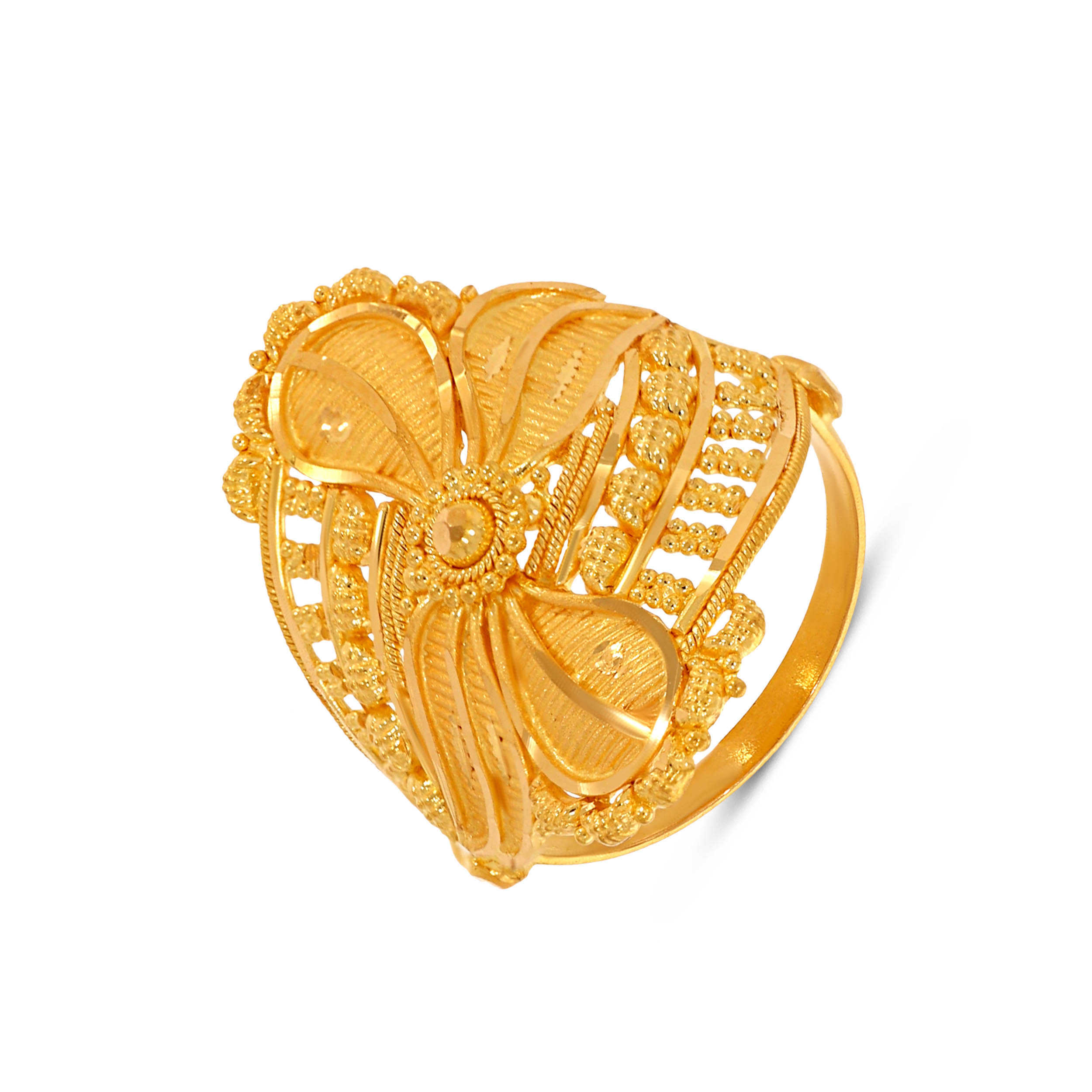 Artistic Filigree Gold Ring - Senco Gold and Diamonds