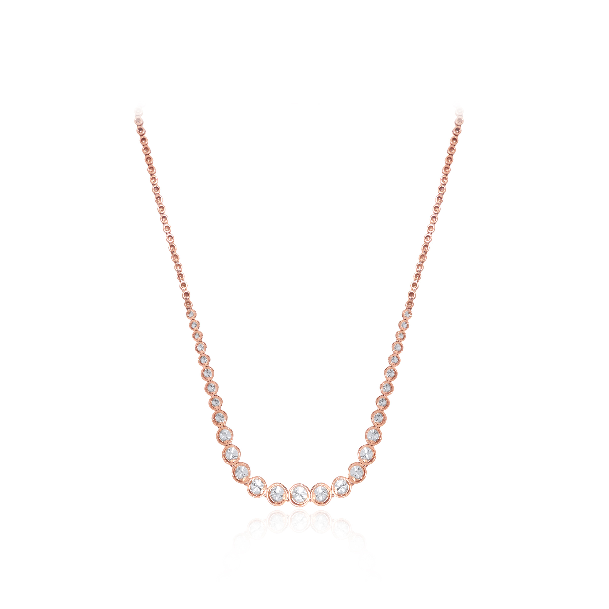 Celestial Gleam Sleek Diamond Necklace - Senco Gold and Diamonds