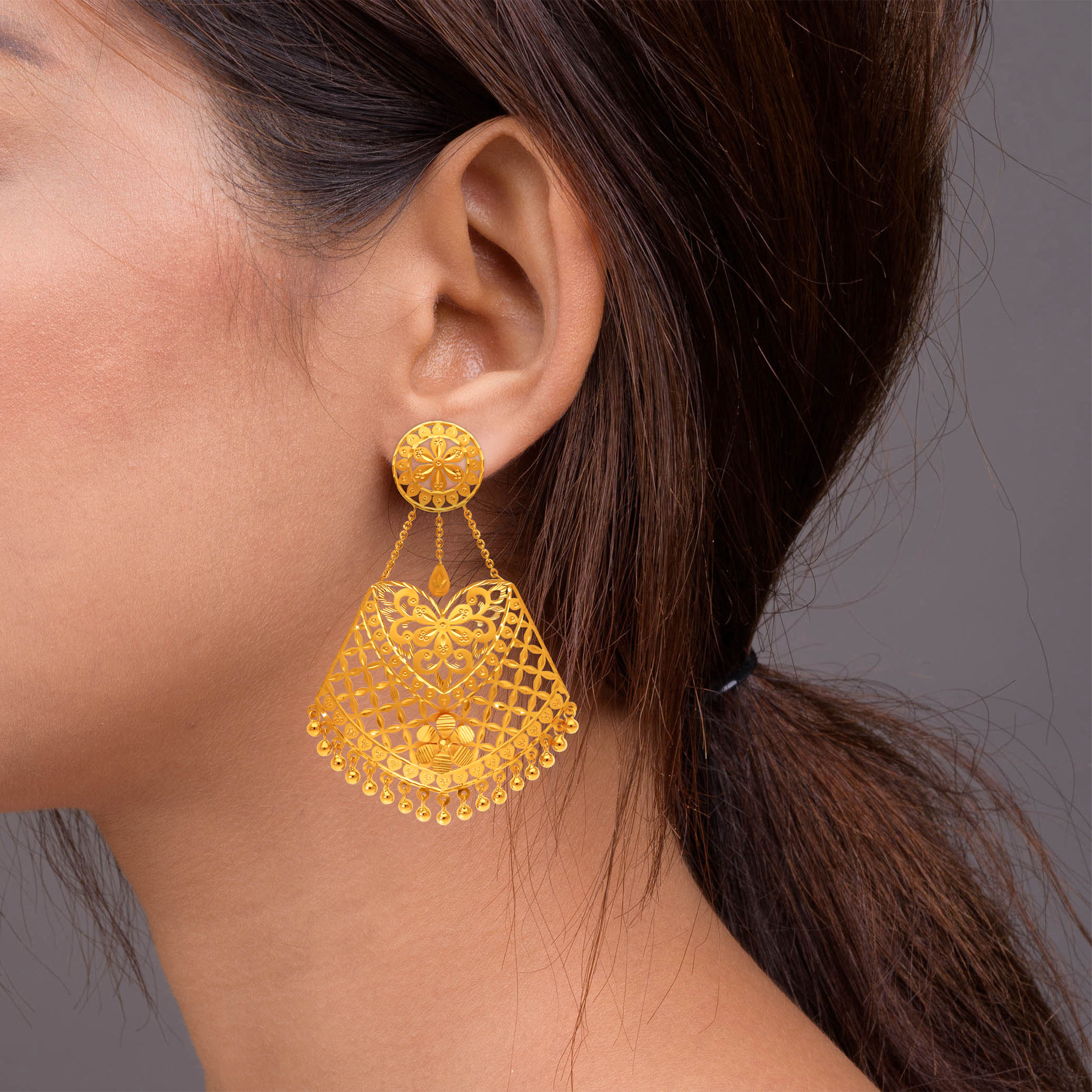 Regal Trellis Gold Drop Earrings - Senco Gold and Diamonds