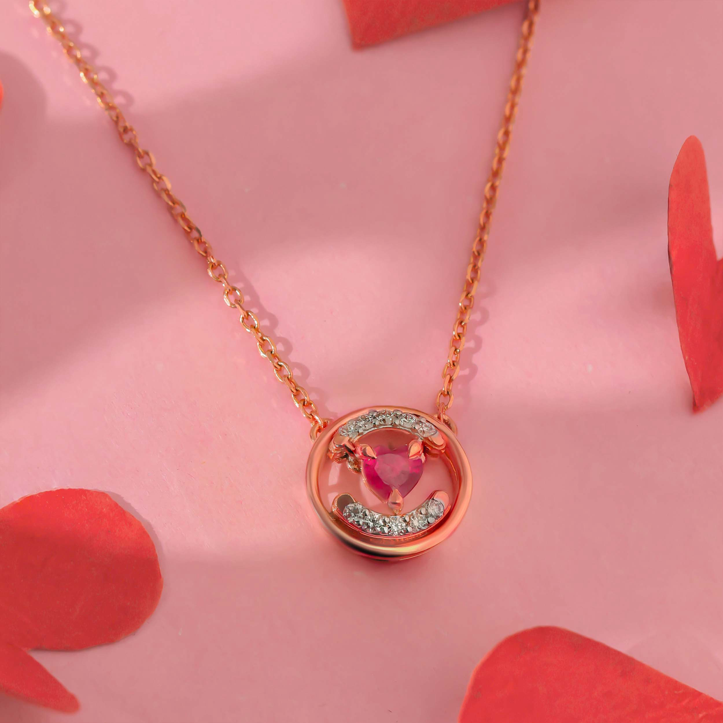 Loveable Heart Diamond Chain Pendant - Senco Gold and Diamonds