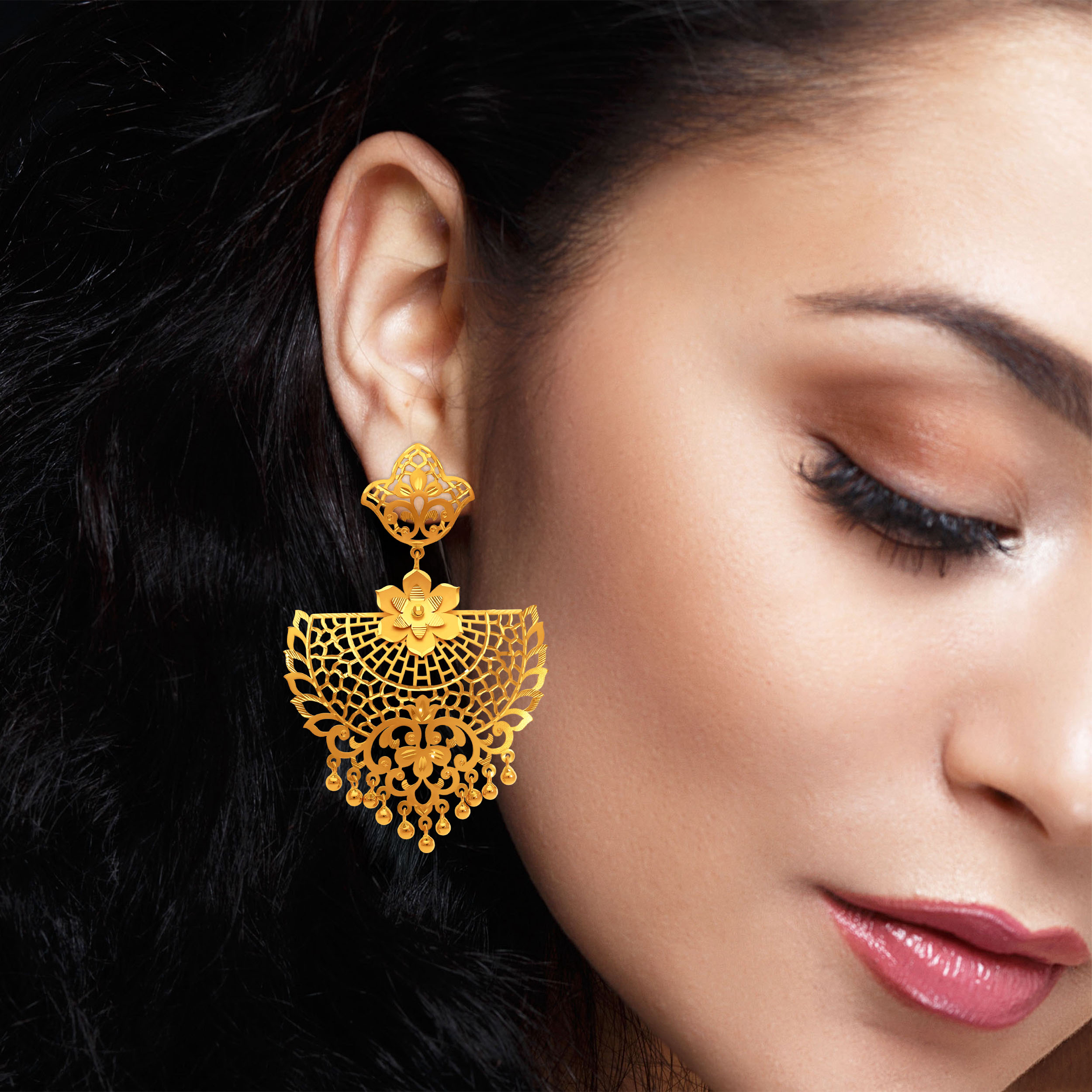 Enchanted Bloom Laser-Cut Gold Earrings - Senco Gold and Diamonds