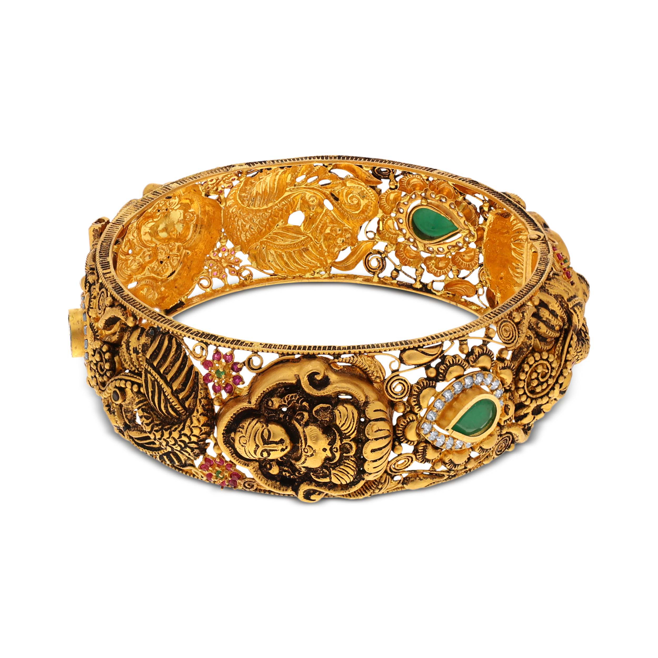 Majestic Aura Gold Chur Bangle - Senco Gold and Diamonds