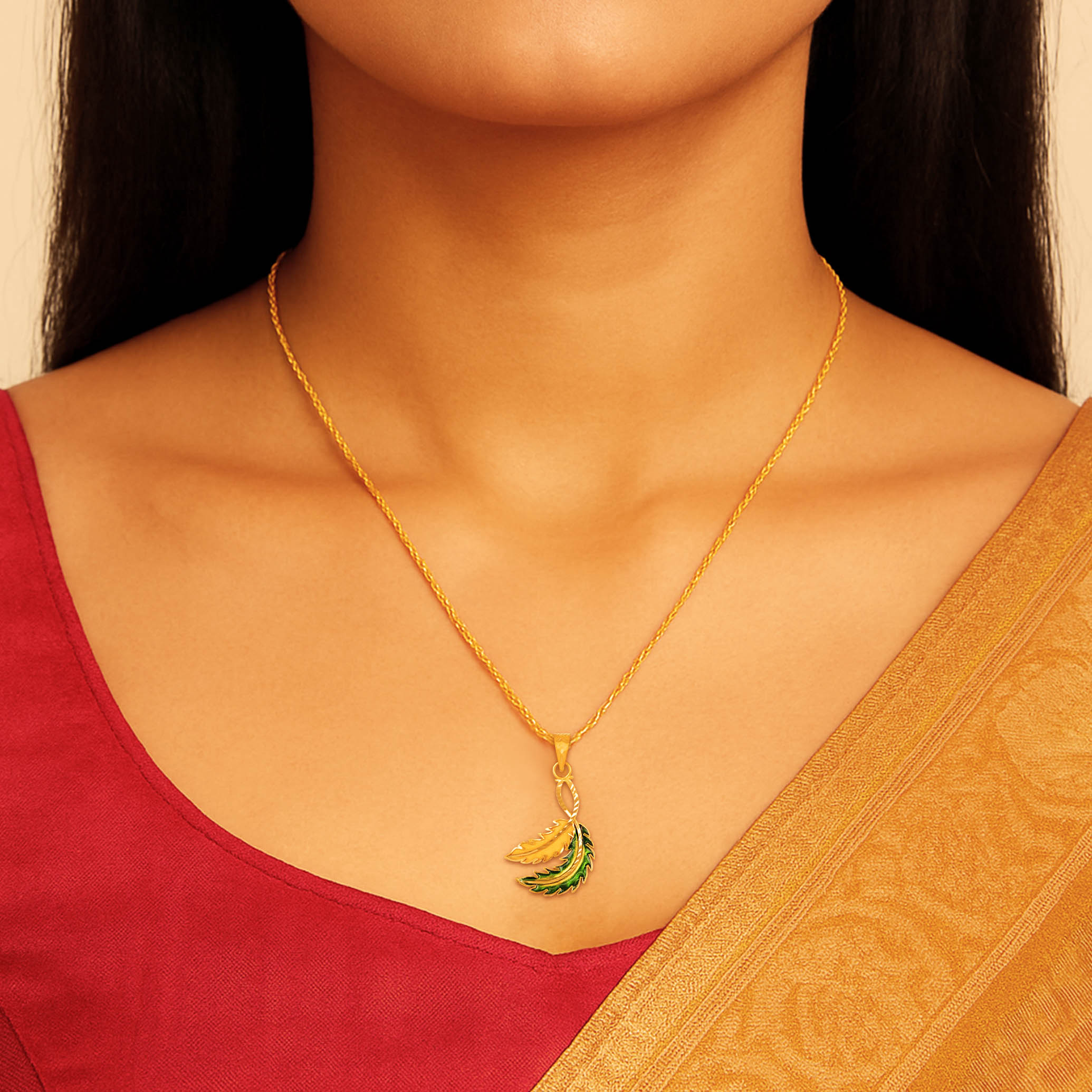 Enchanted Leaves Gold Pendant - Senco Gold and Diamonds
