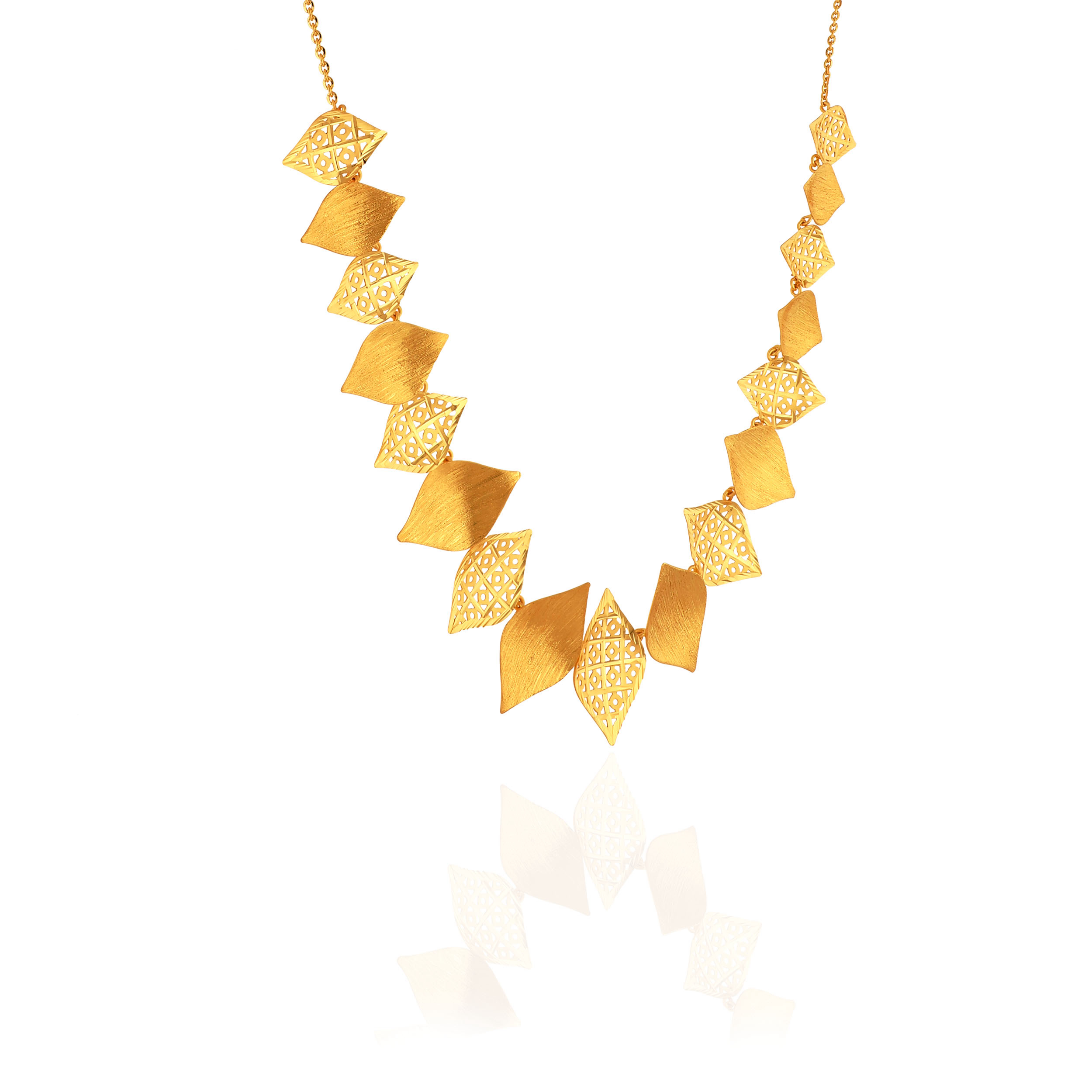 Ornate Leaffall Gold Necklace - Senco Gold and Diamonds