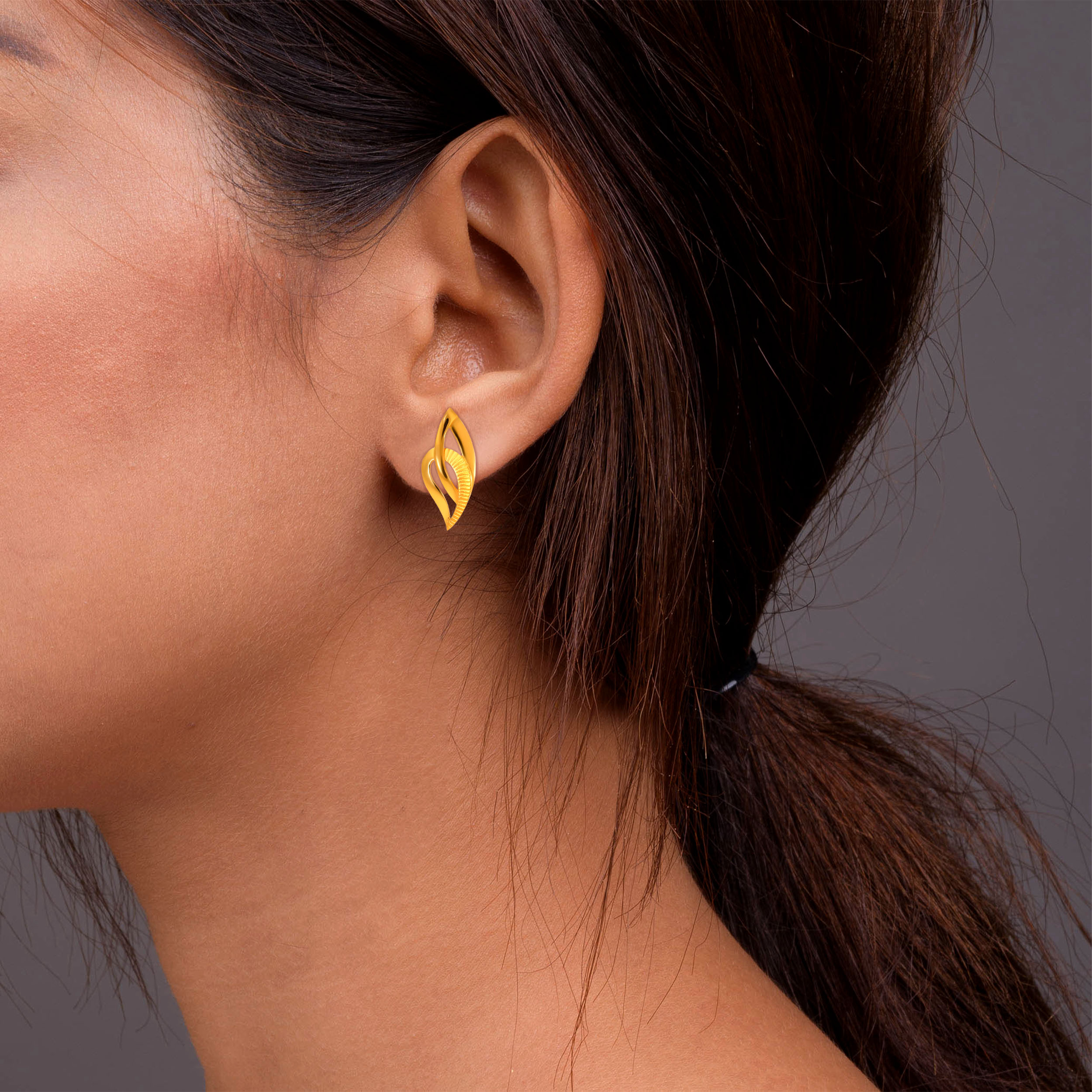 Artisan Leaf Gold Studs - Senco Gold and Diamonds