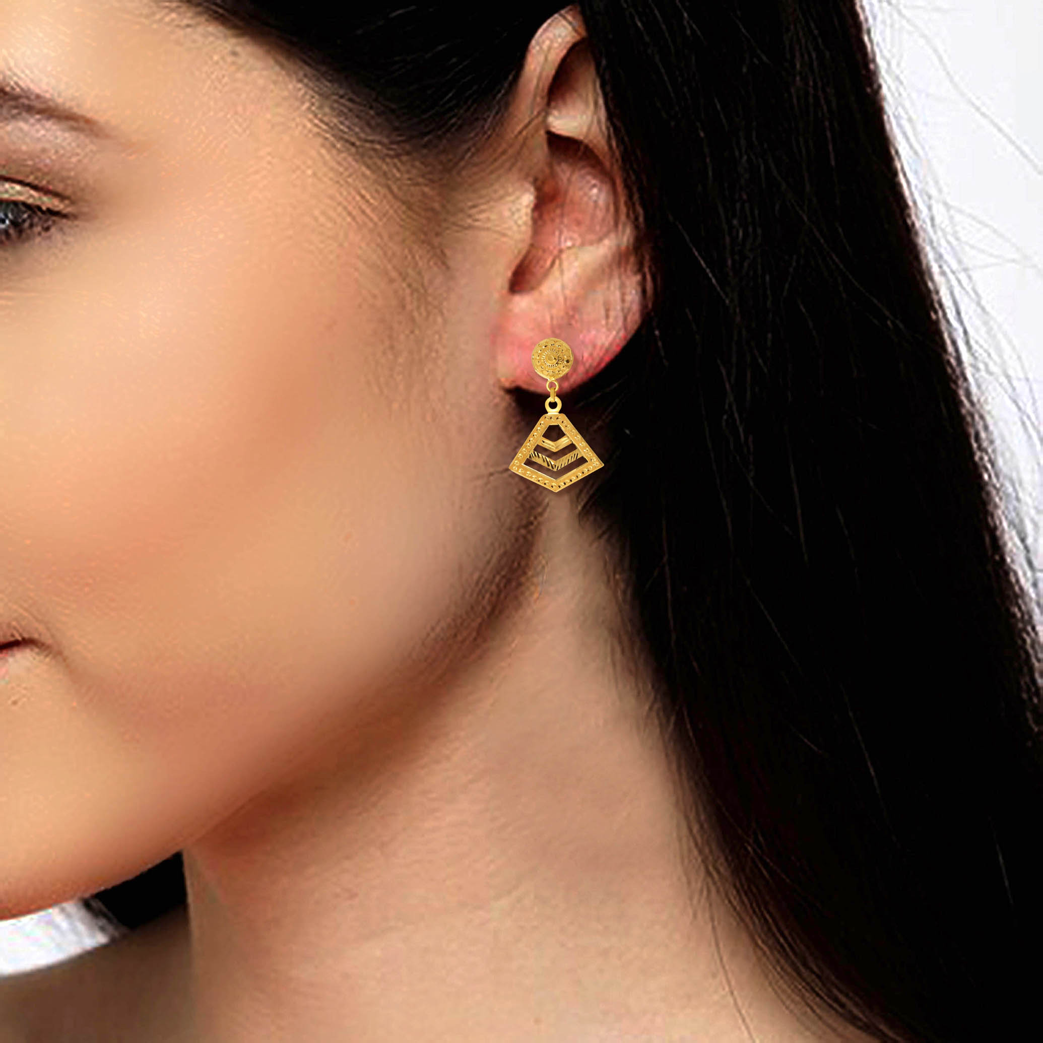 Pyramidal Splendour Gold Drop Earrings - Senco Gold and Diamonds