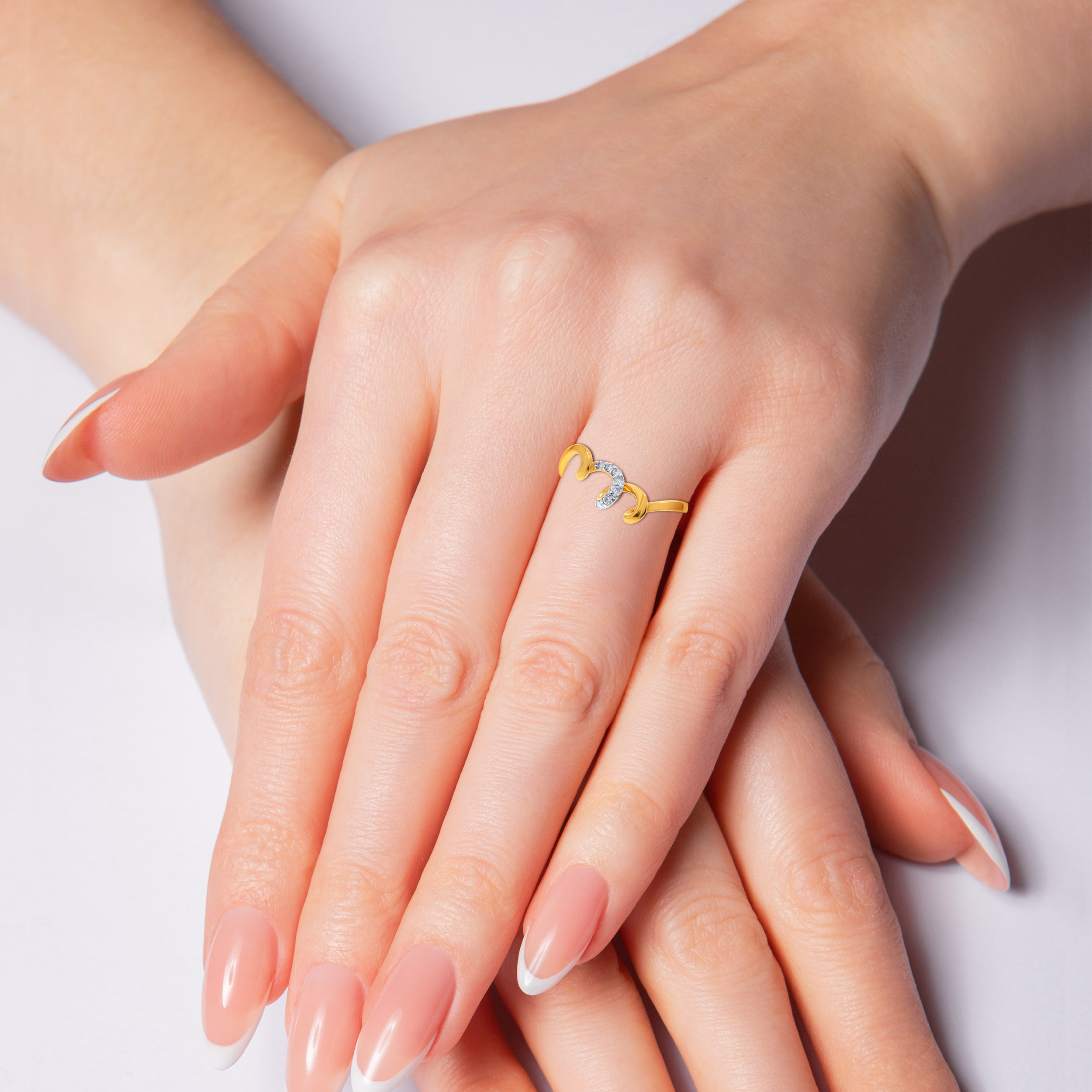 Graceful Wave Diamond Ring - Senco Gold and Diamonds