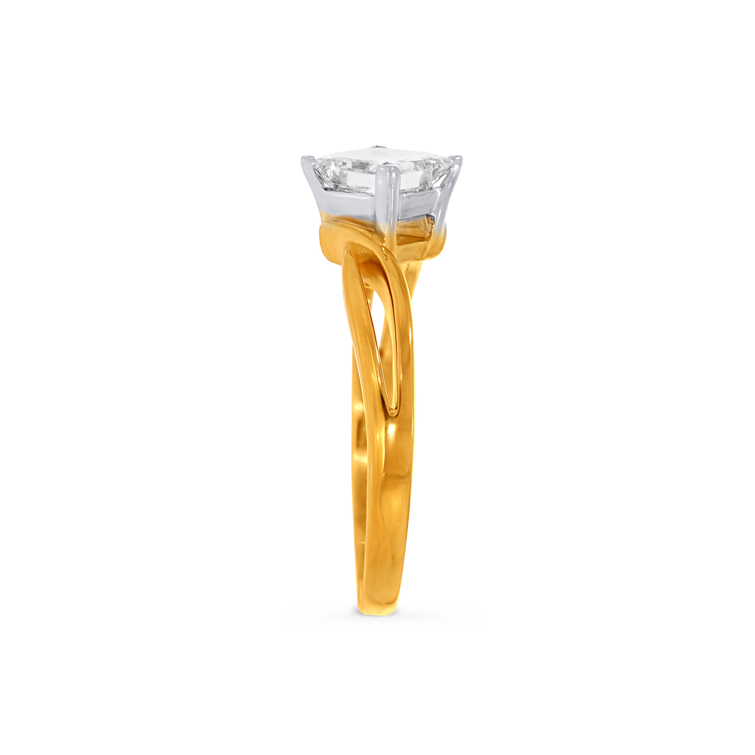 Luminous Legacy Diamond Ring - Senco Gold and Diamonds