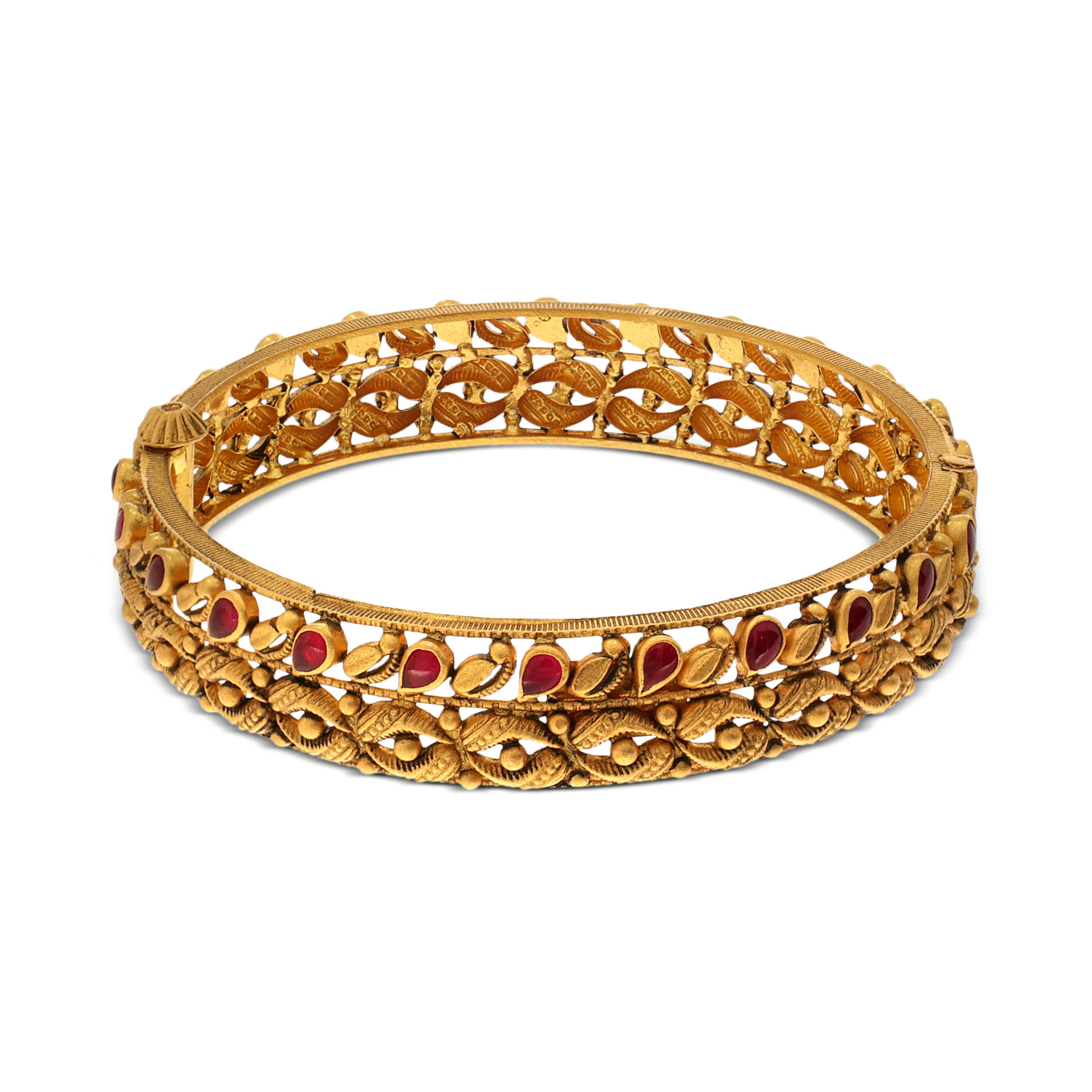 Vintage Radiance Gold Chur Bangle - Senco Gold and Diamonds