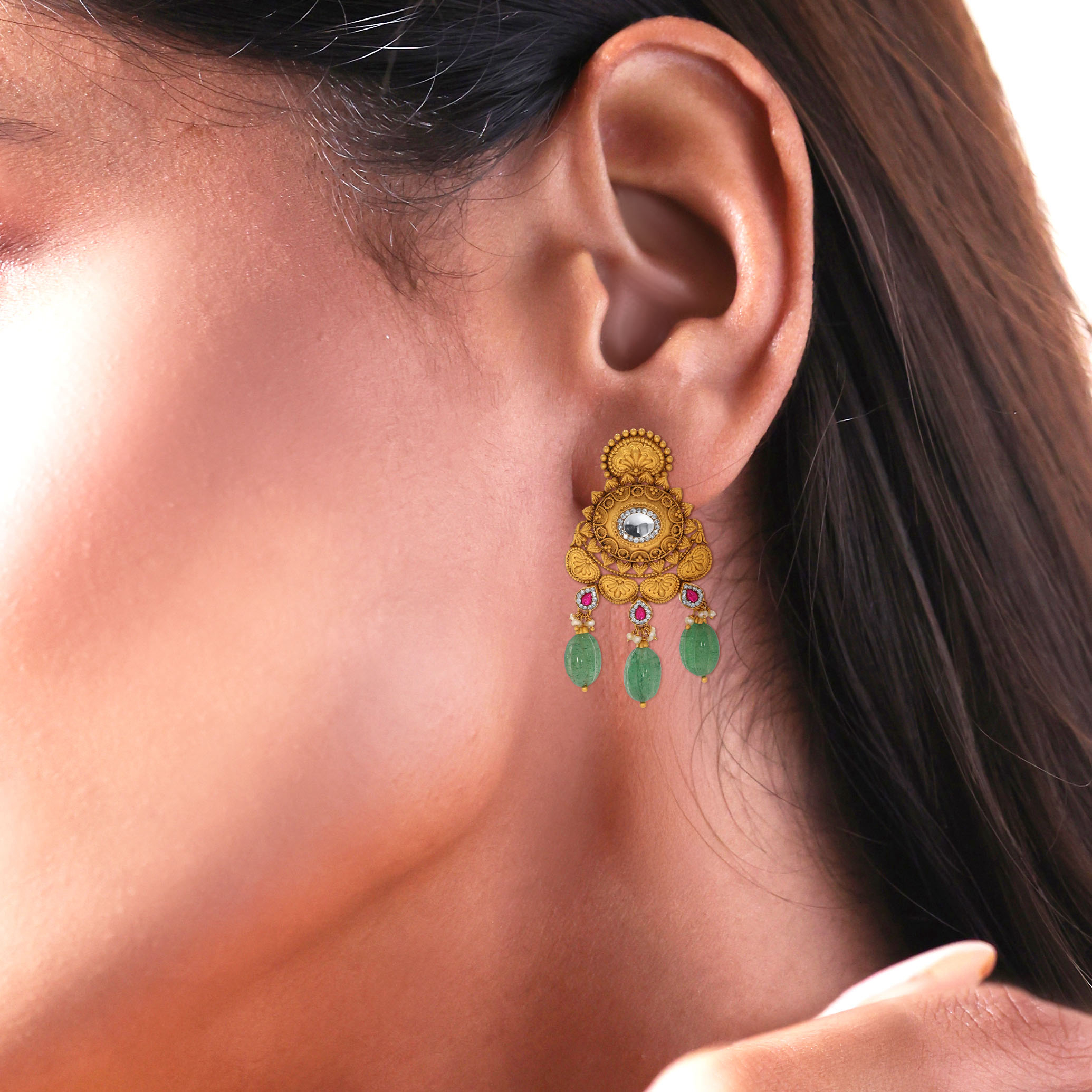 Regal Legacy Kundan Earrings - Senco Gold and Diamonds
