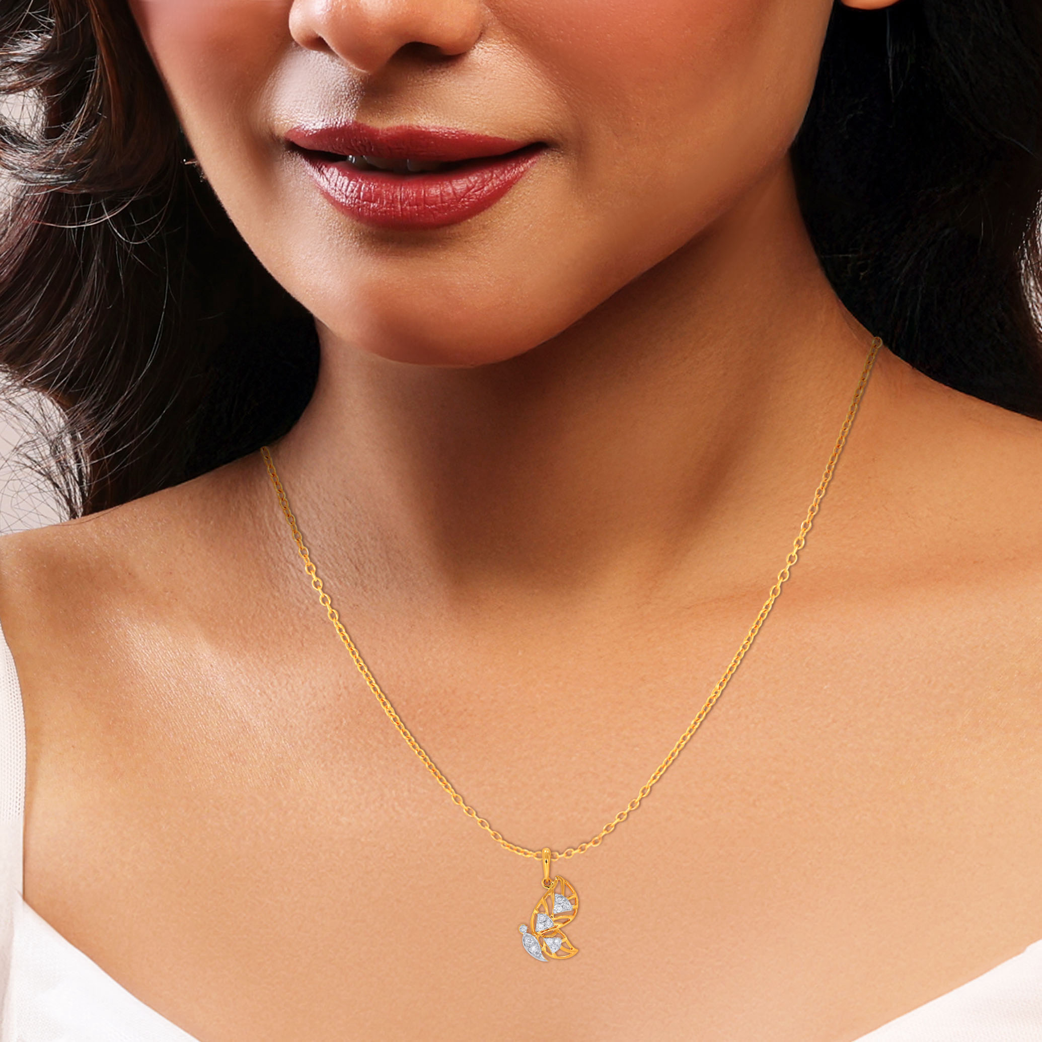 Wings Of Splendour Diamond Pendant - Senco Gold and Diamonds