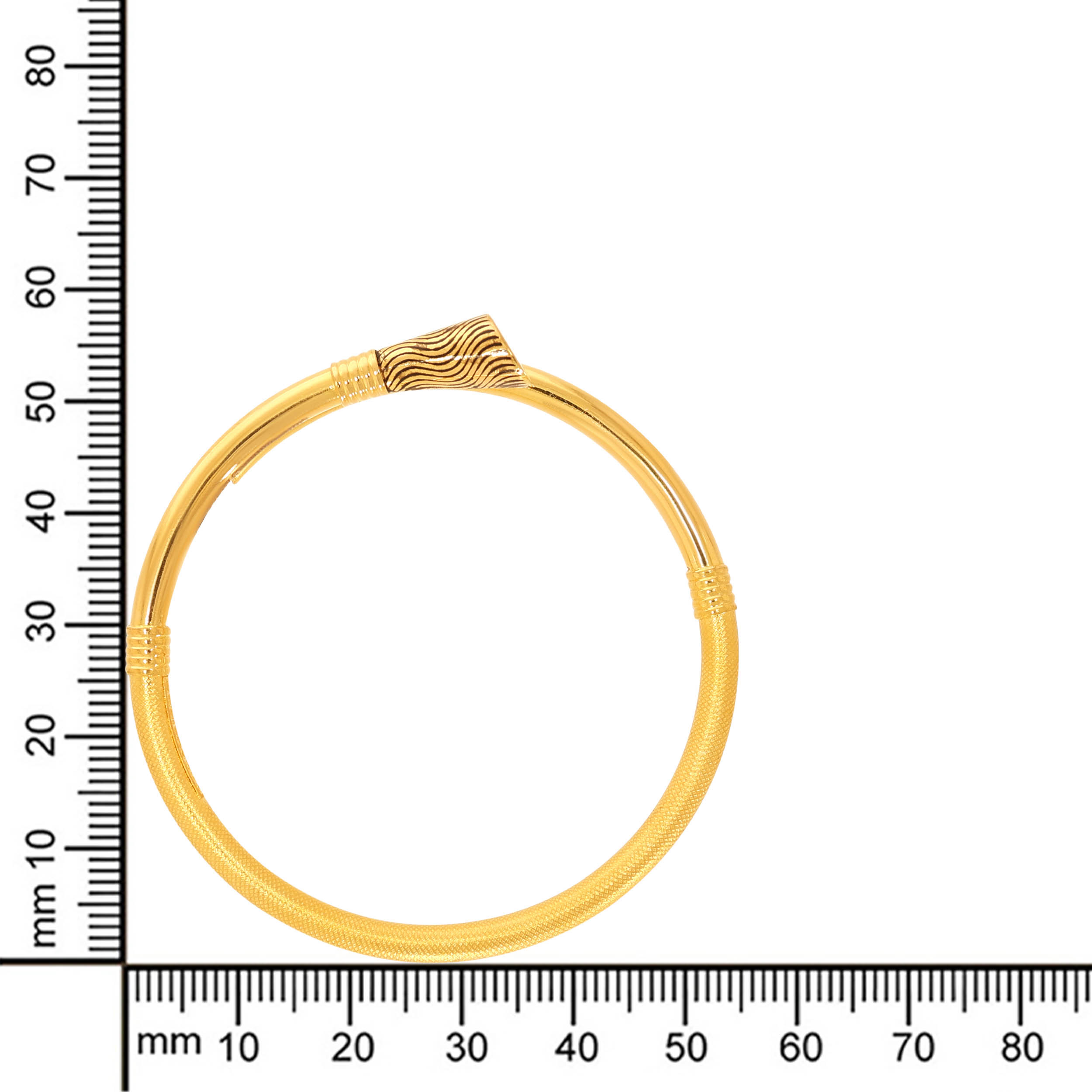 Wavy Allure Gold Bangle - Senco Gold and Diamonds