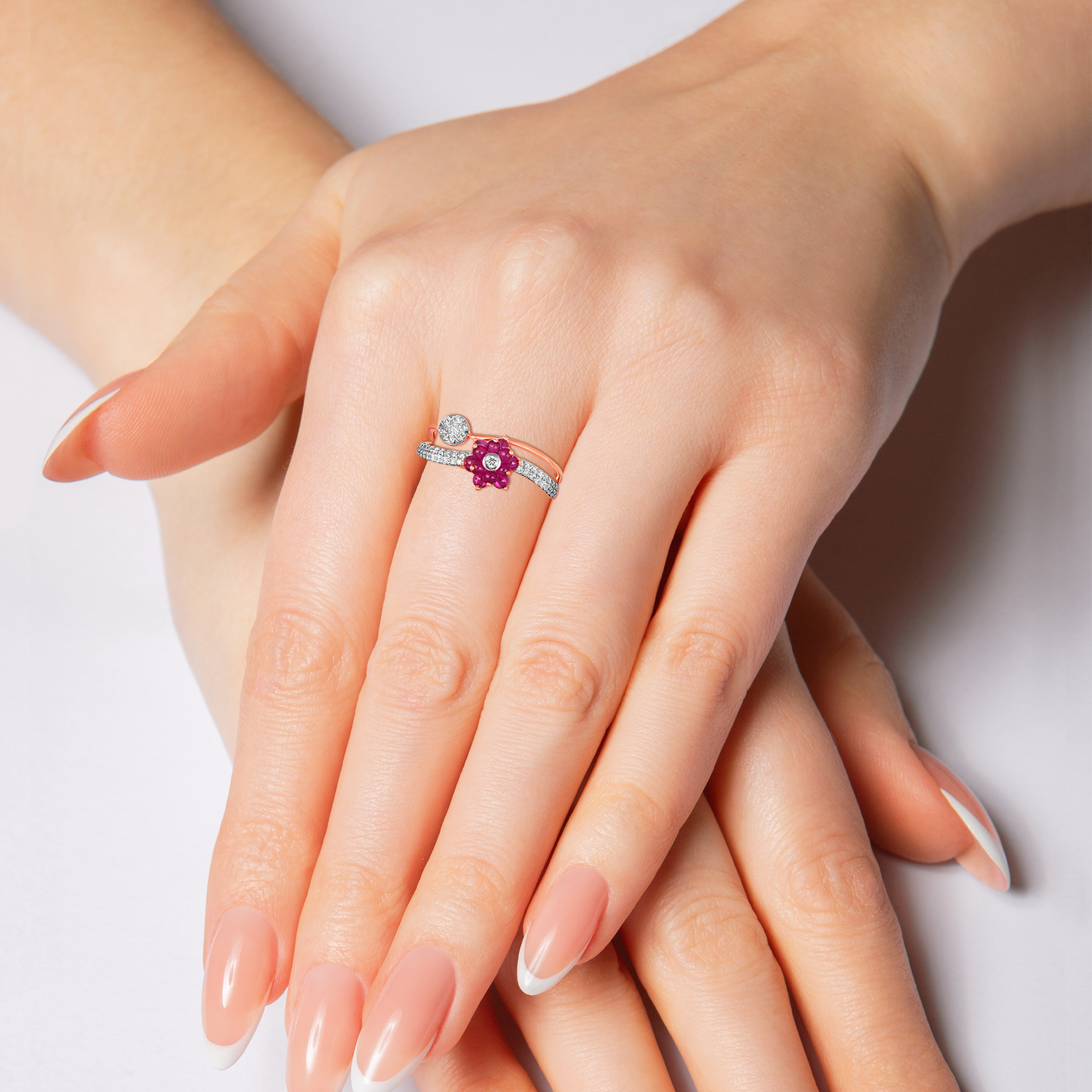 Berry Aesthetic Diamond Ring - Senco Gold and Diamonds