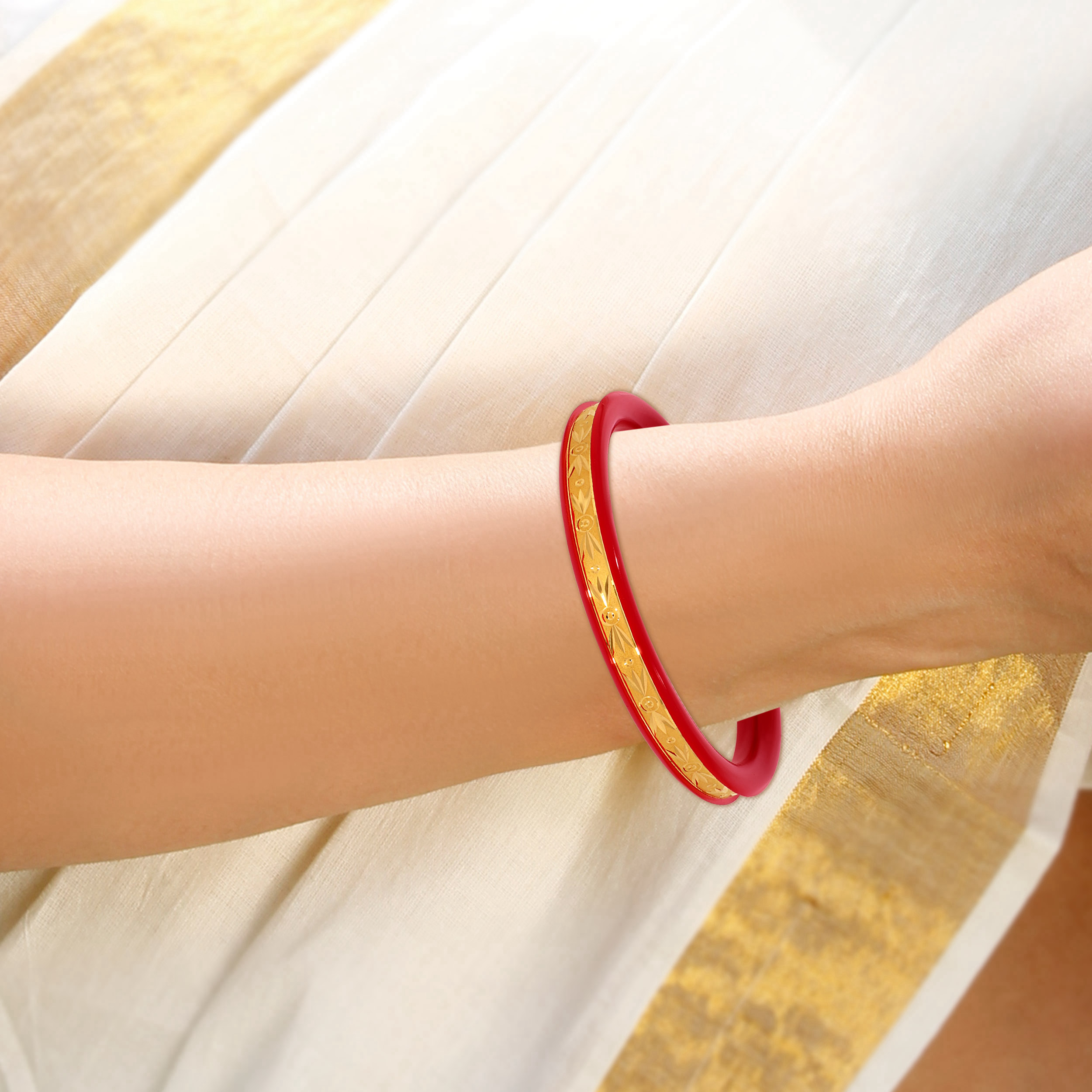 Timeless Beauty Gold Pola Bangle - Senco Gold and Diamonds