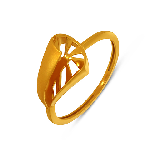 Radiant Petal Sweep Gold Ring - Senco Gold and Diamonds