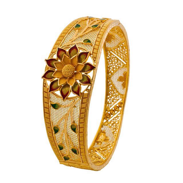 Gorgeous Daisy Gold Bangle - Senco Gold and Diamonds