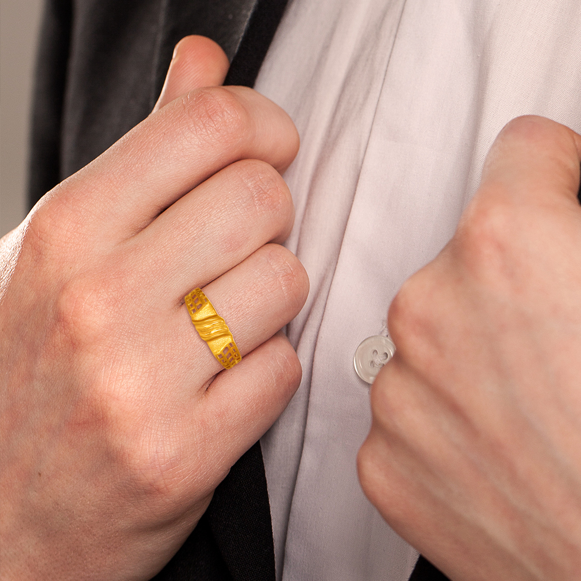 Sculpted Grid Men's Gold Ring - Senco Gold and Diamonds
